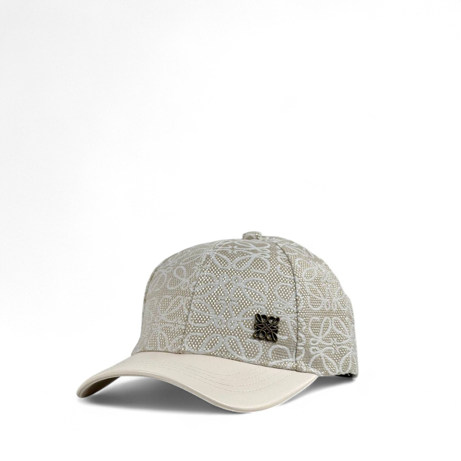 Loewe cap