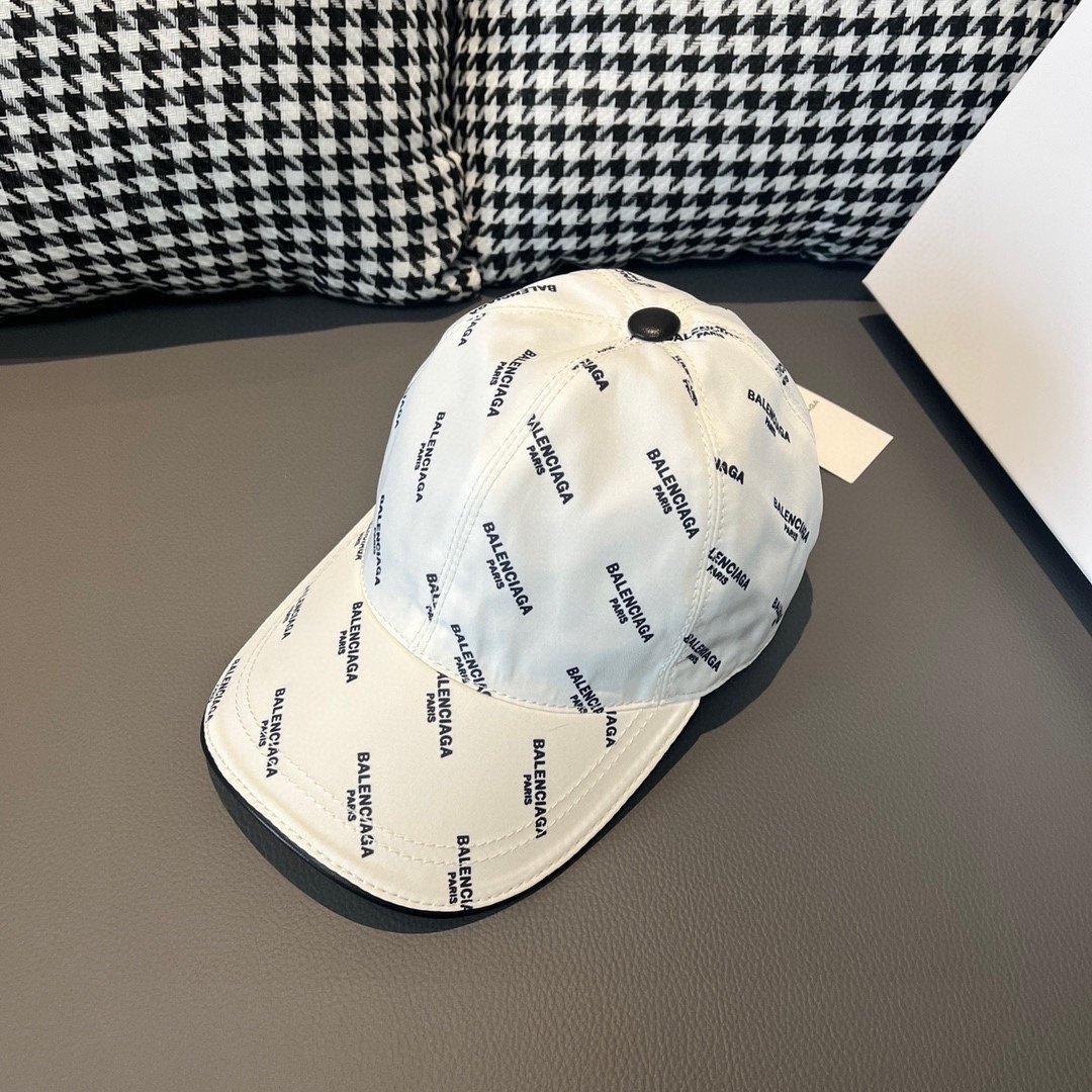 Balenciaga cap