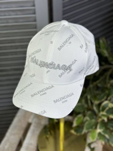 Balenciaga cap