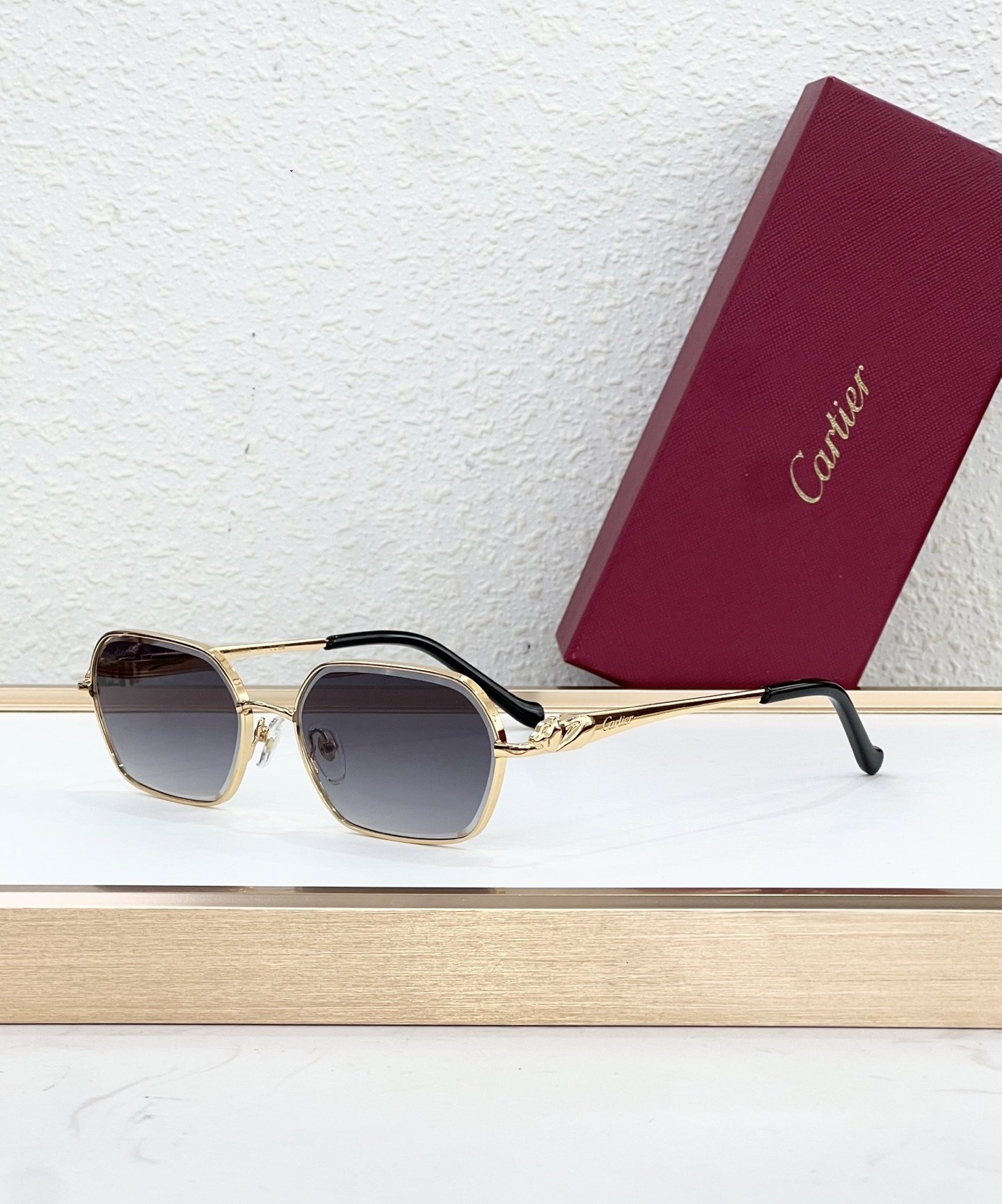 Cartier Glasses #209