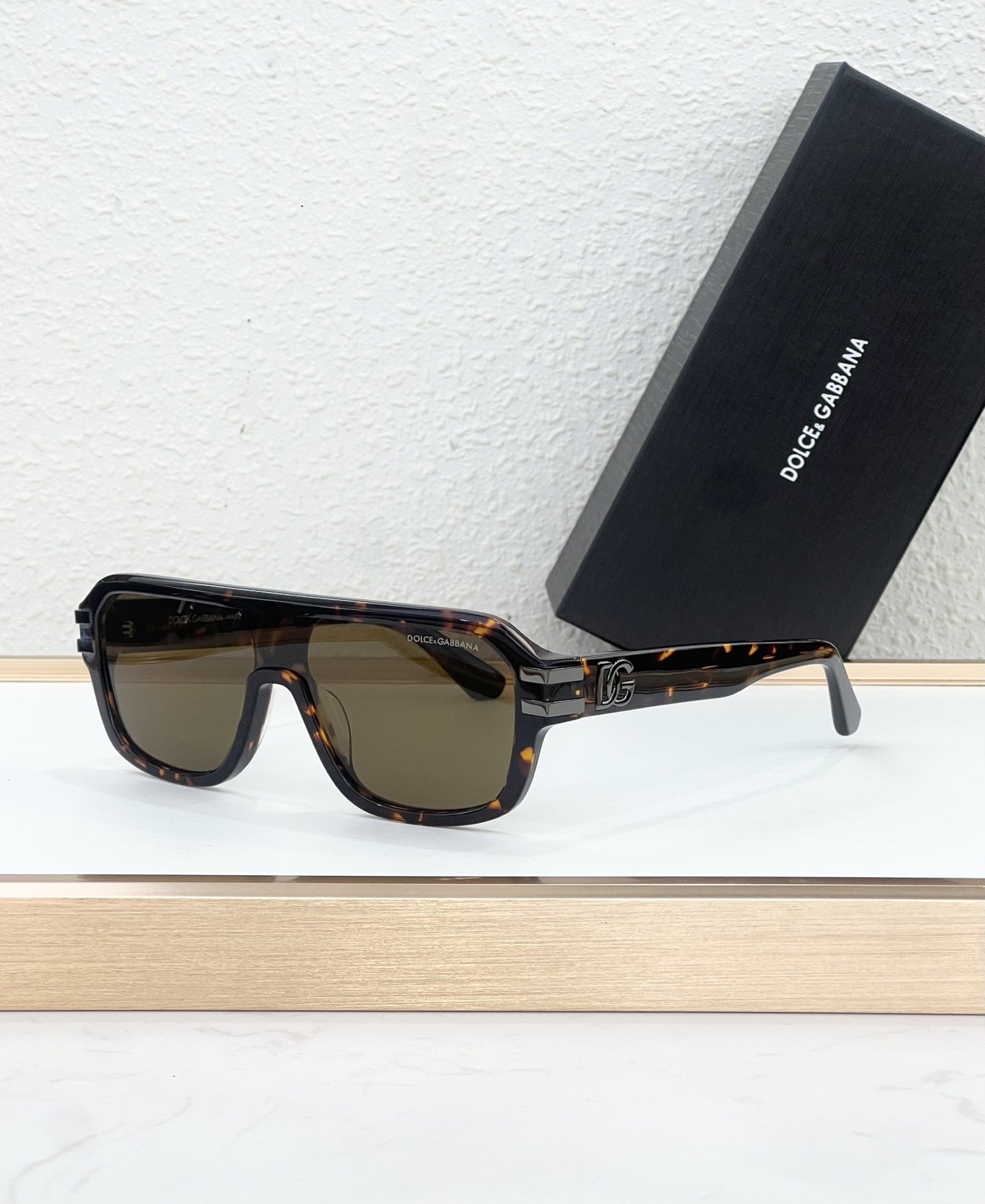 D&G Glasses #27