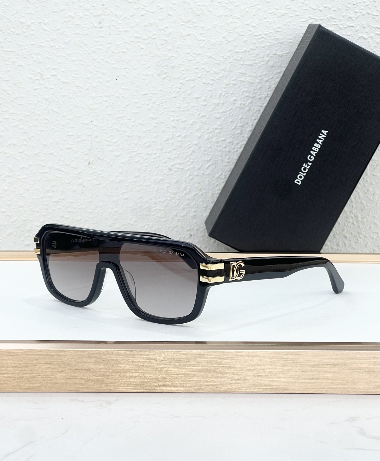D&G Glasses #28