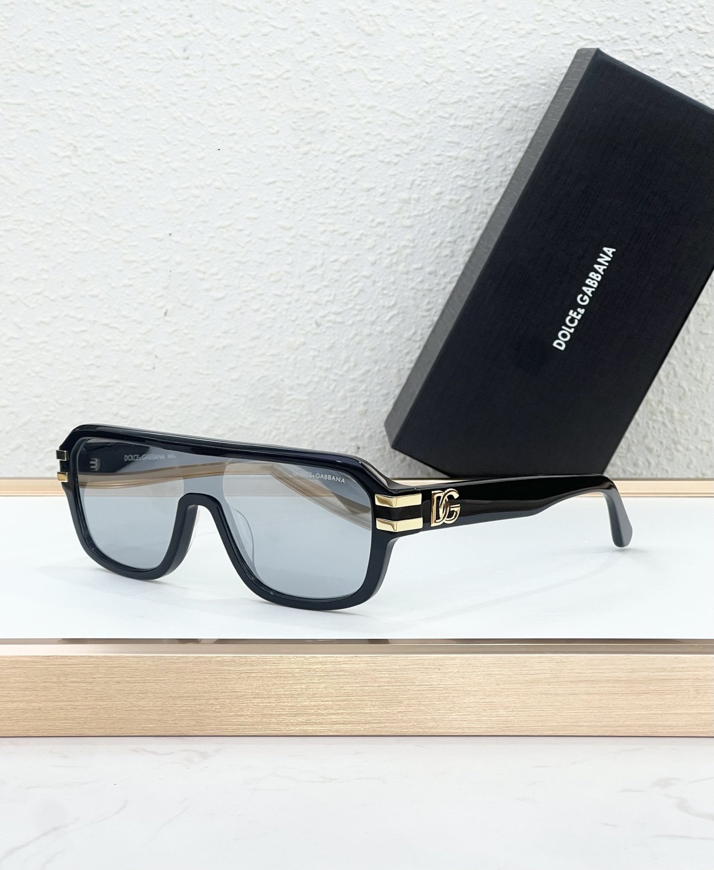 D&G Glasses #29