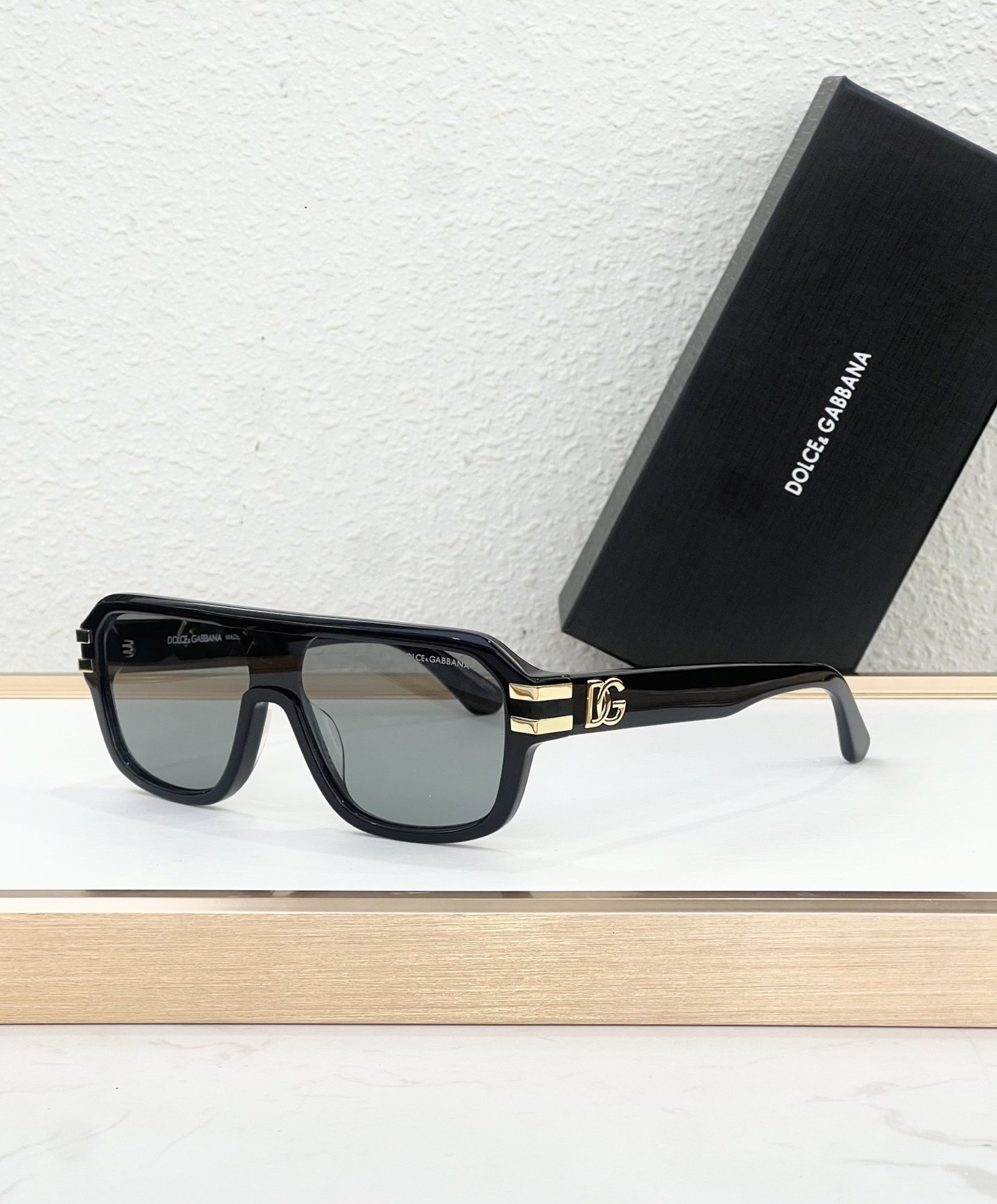 D&G Glasses #30