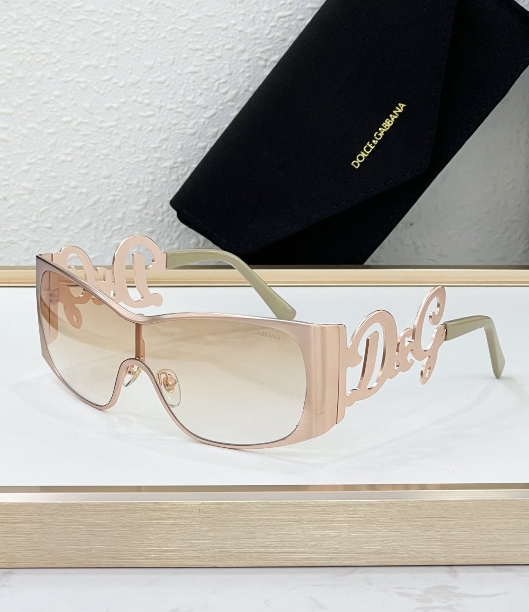 D&G Glasses #35