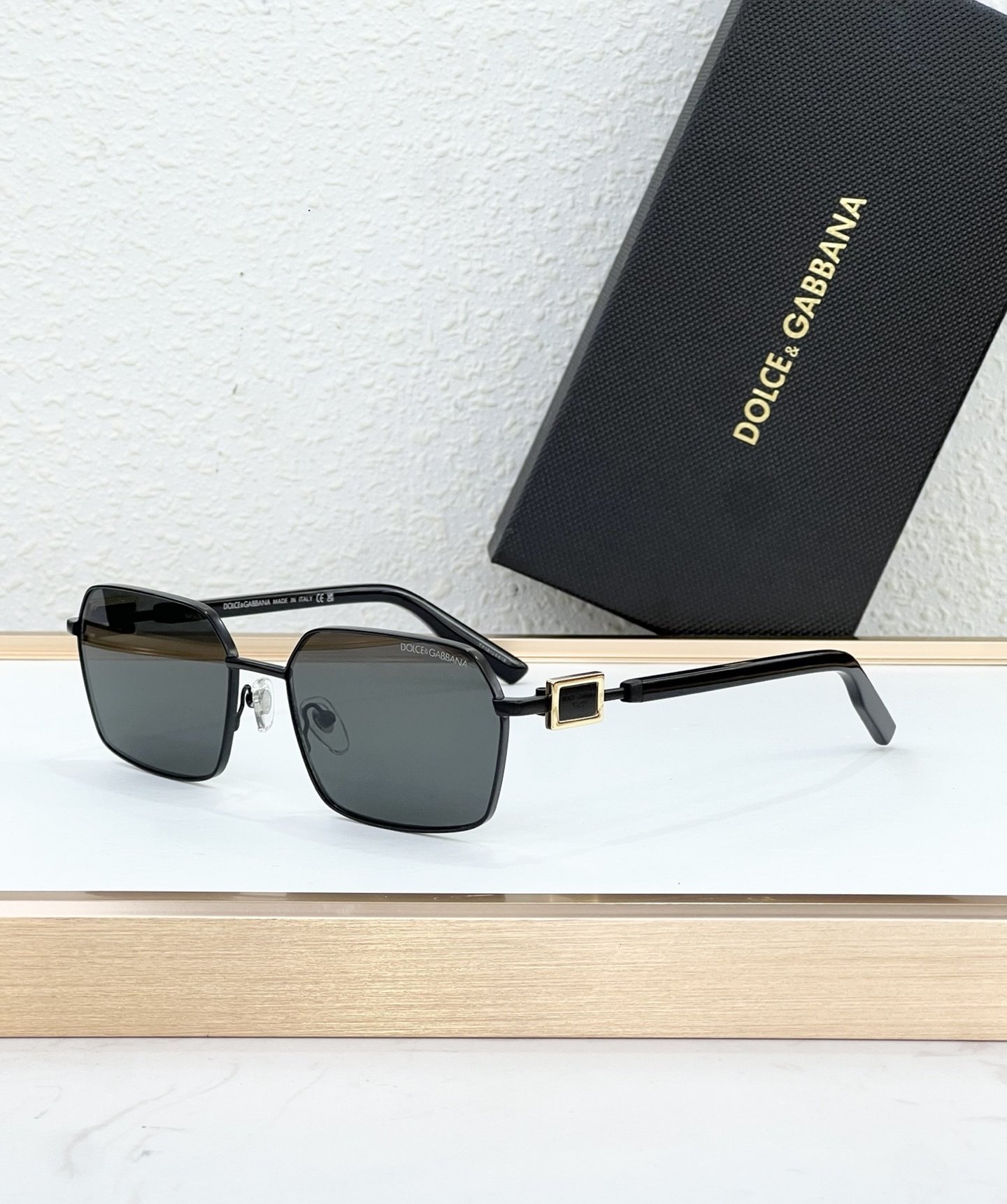 D&G Glasses #36
