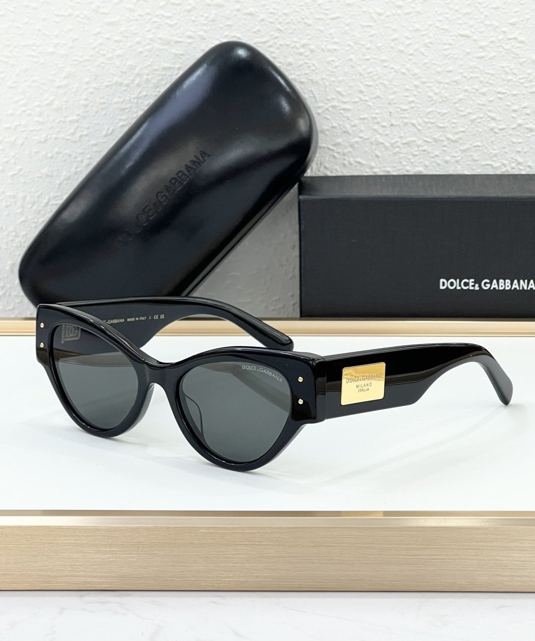 D&G Glasses #76
