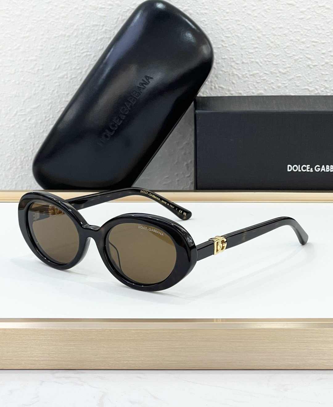 D&G Glasses #79