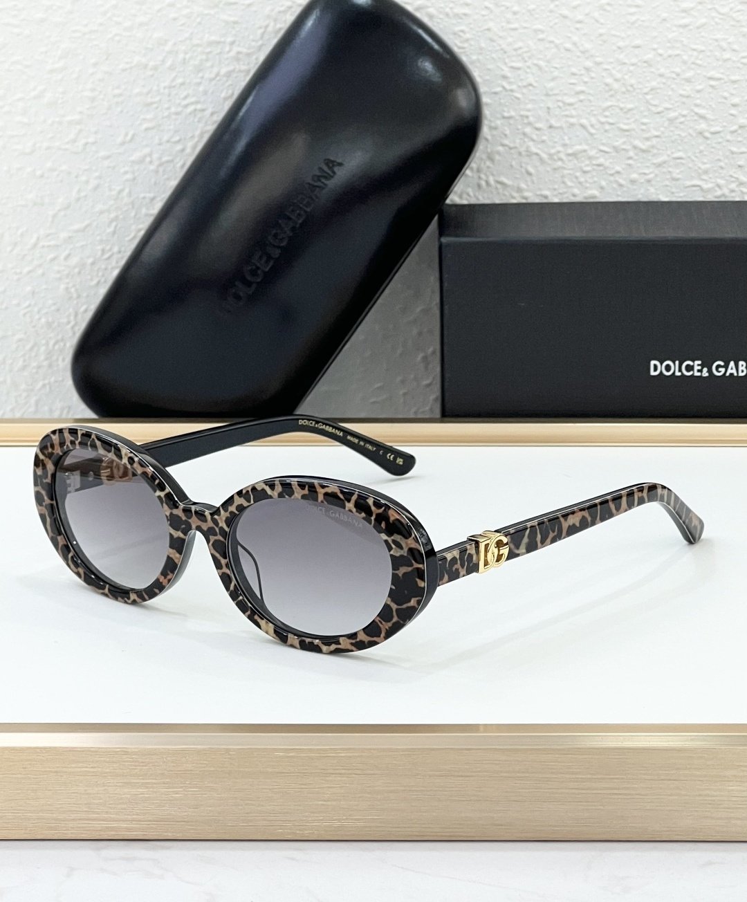 D&G Glasses #81