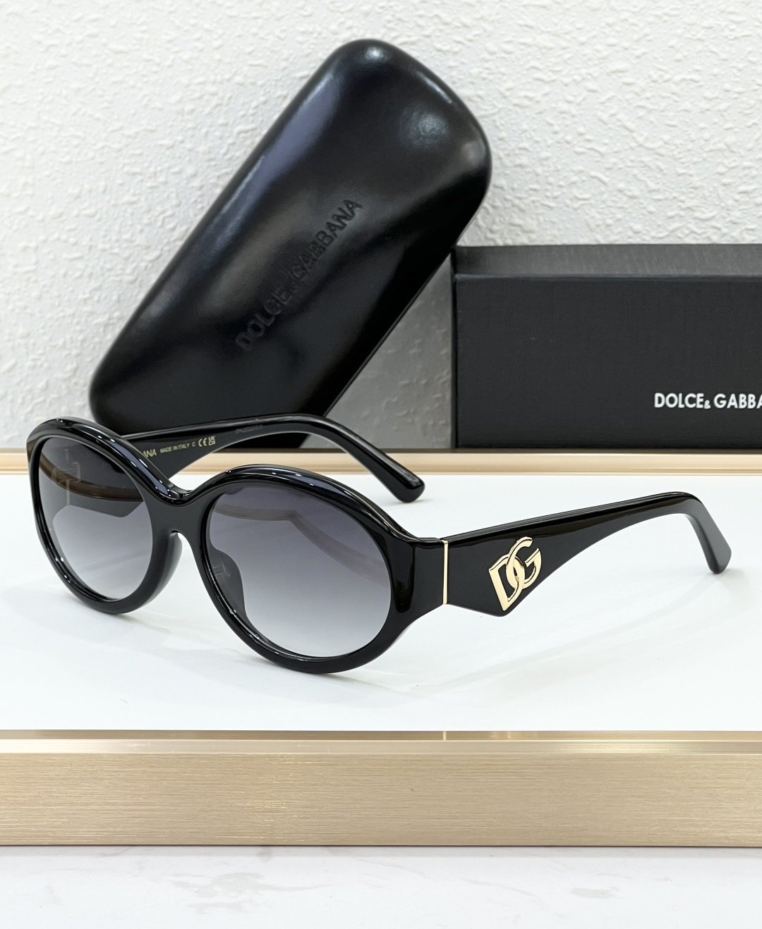 D&G Glasses #83