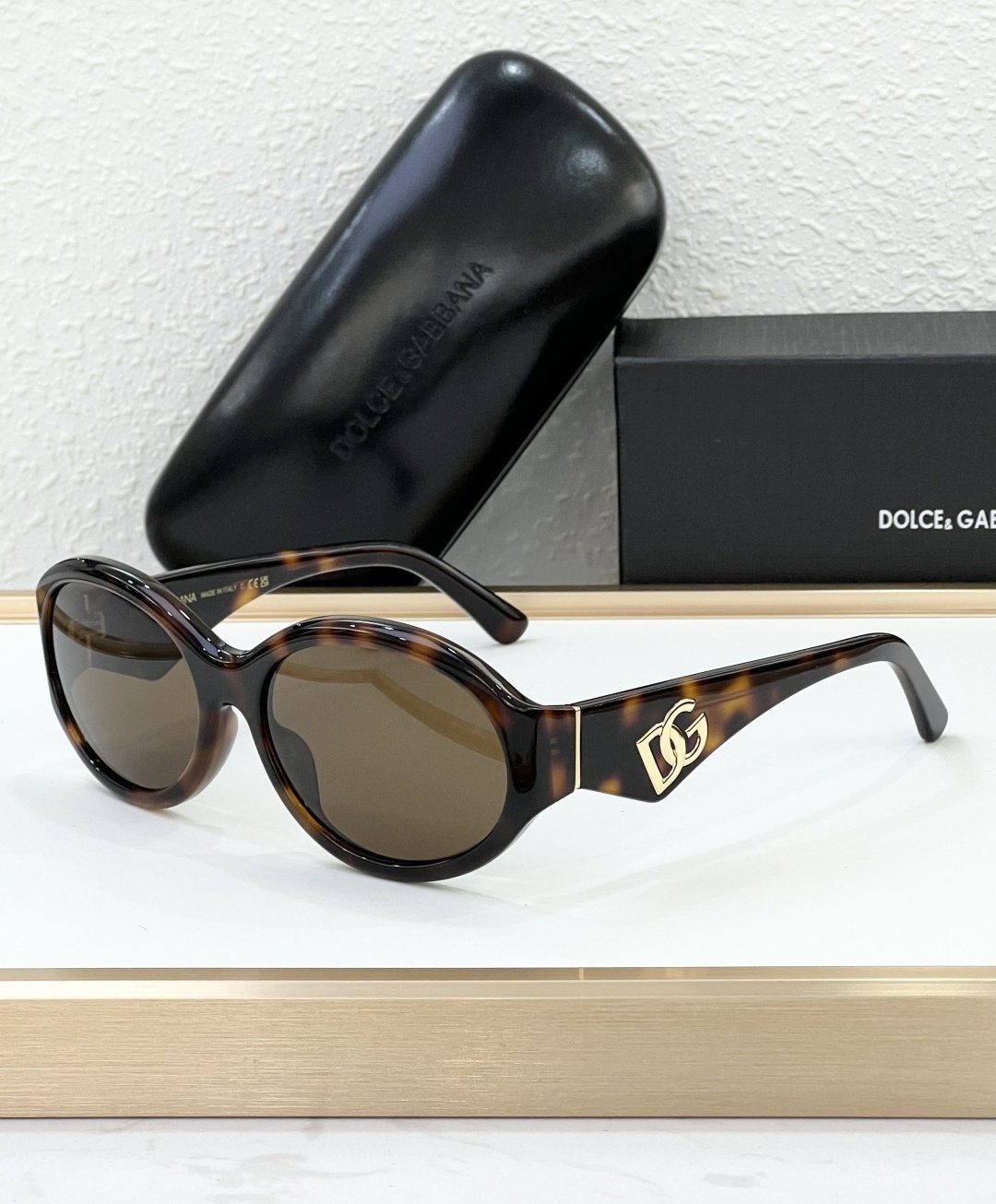 D&G Glasses #84