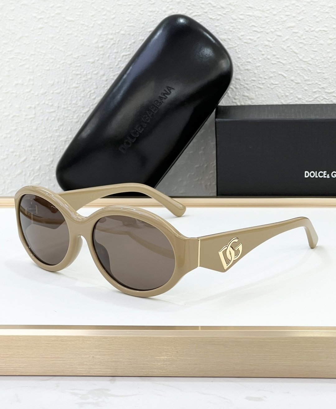 D&G Glasses #85