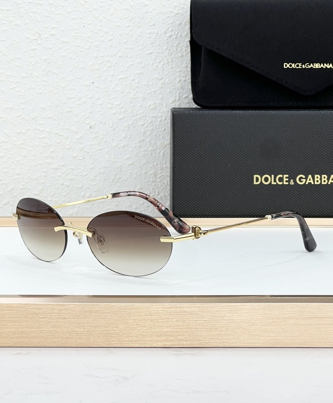 D&G Glasses #118