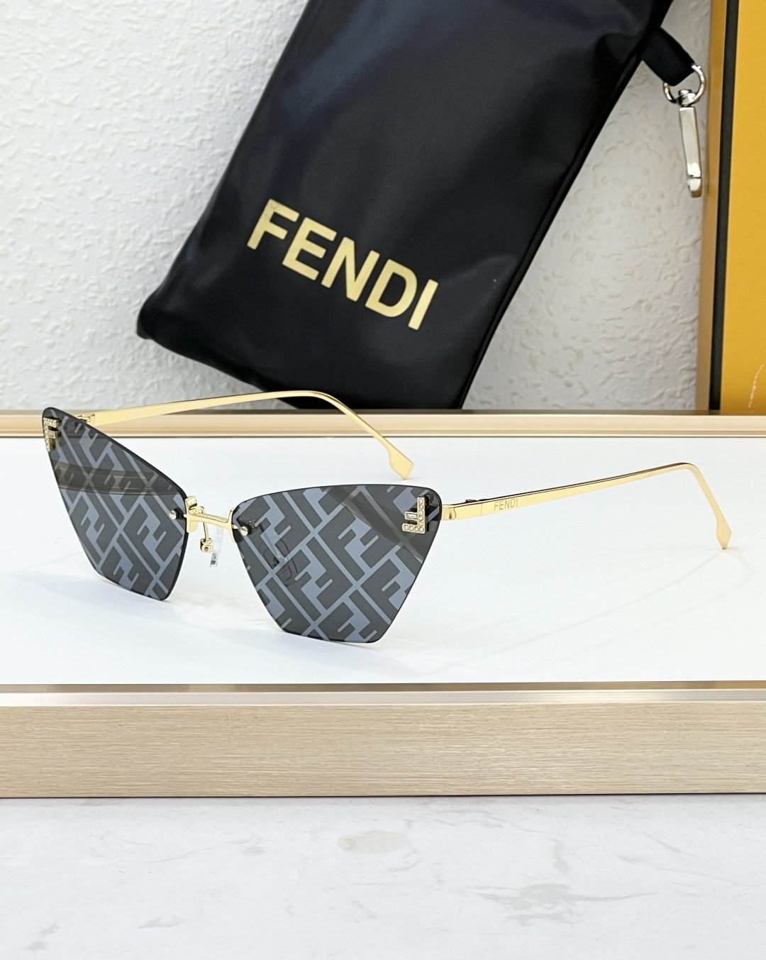 Fendi Glasses #114