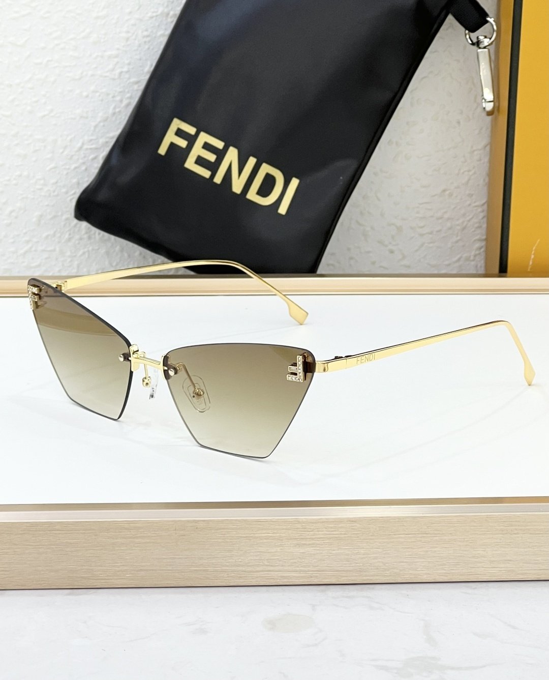 Fendi Glasses #115