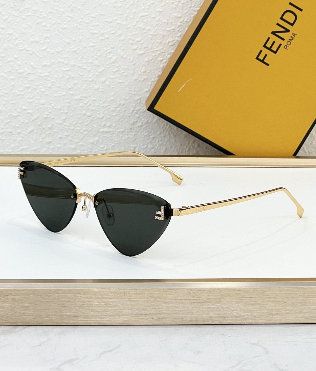 Fendi Glasses #128