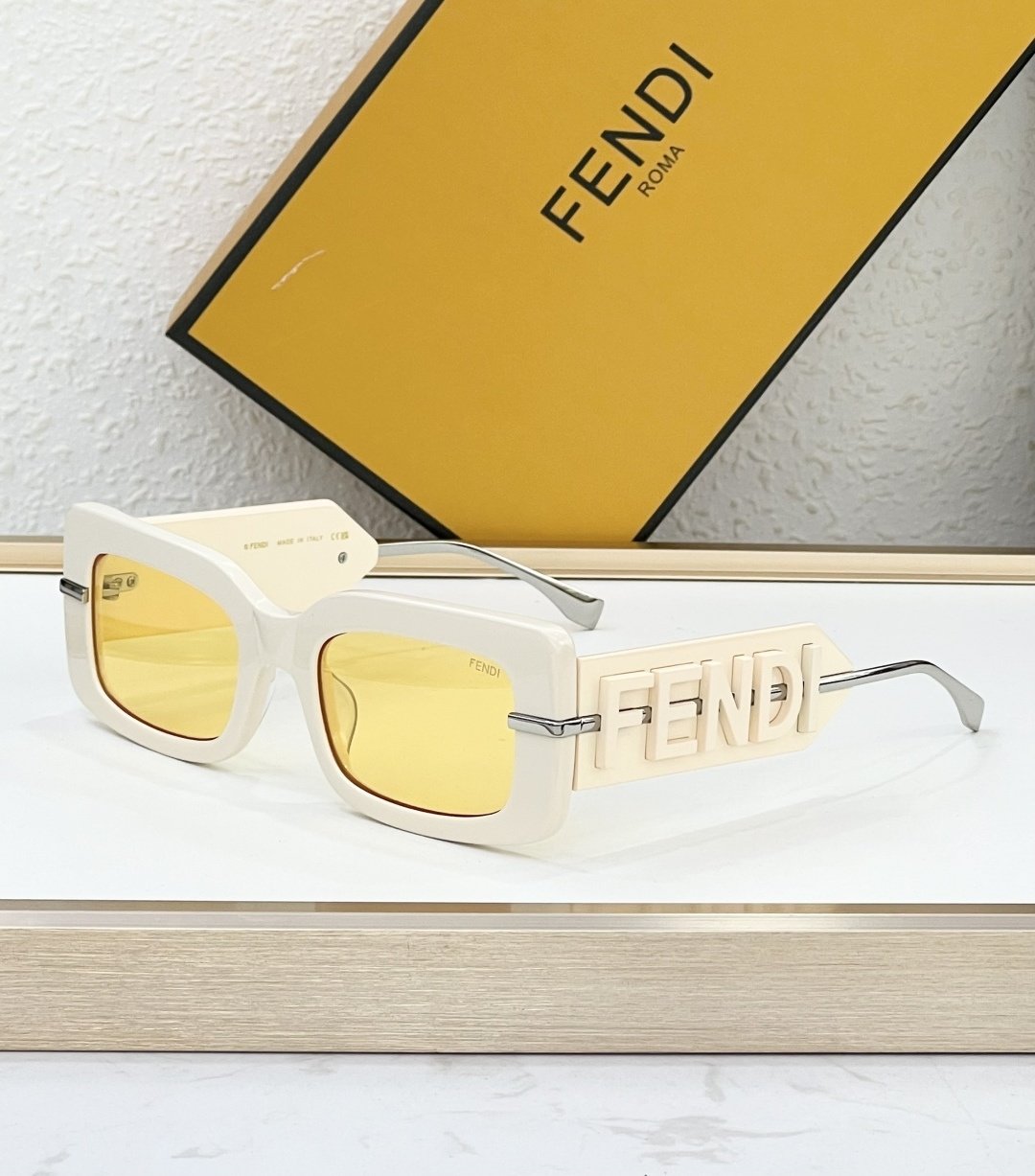 Fendi Glasses #142