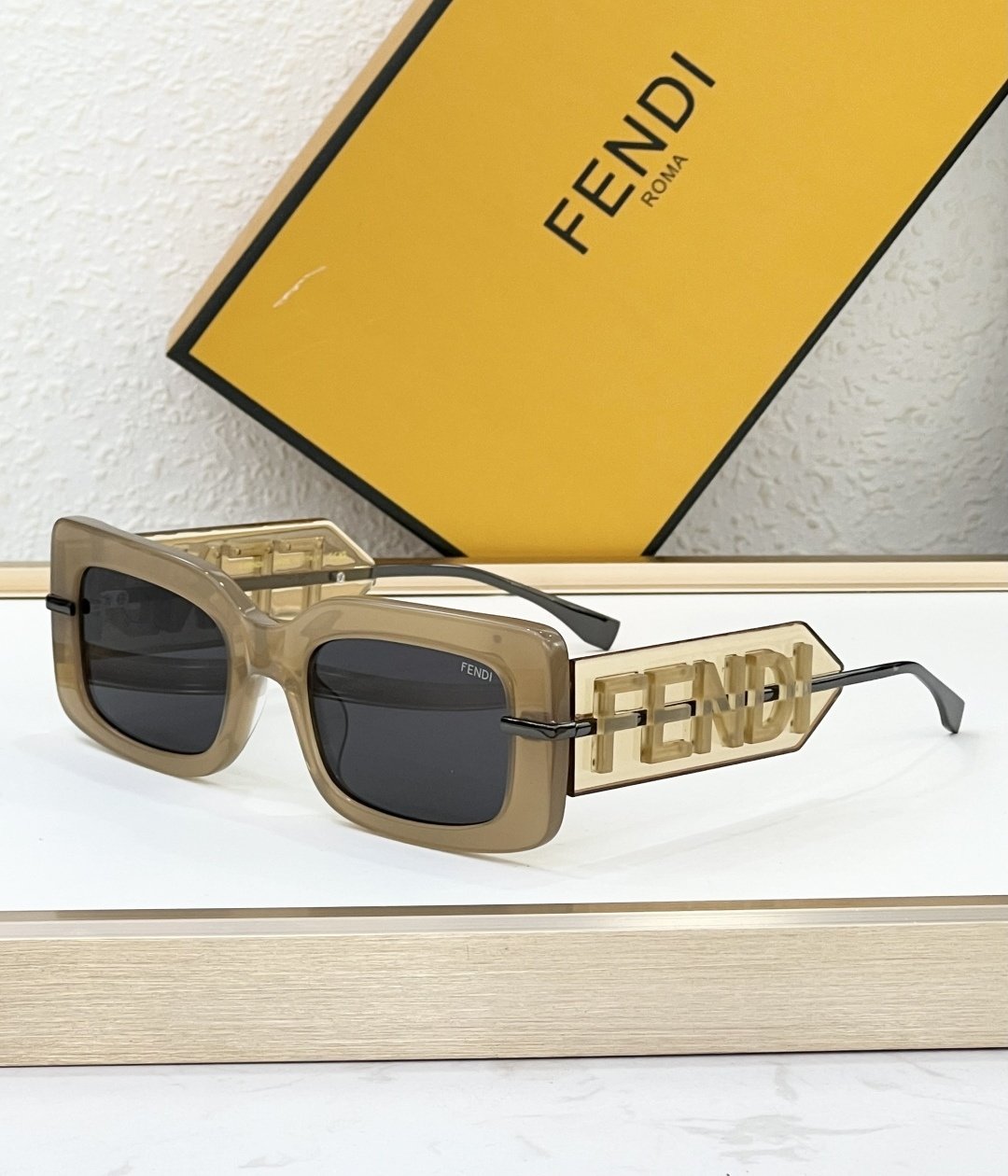 Fendi Glasses #146