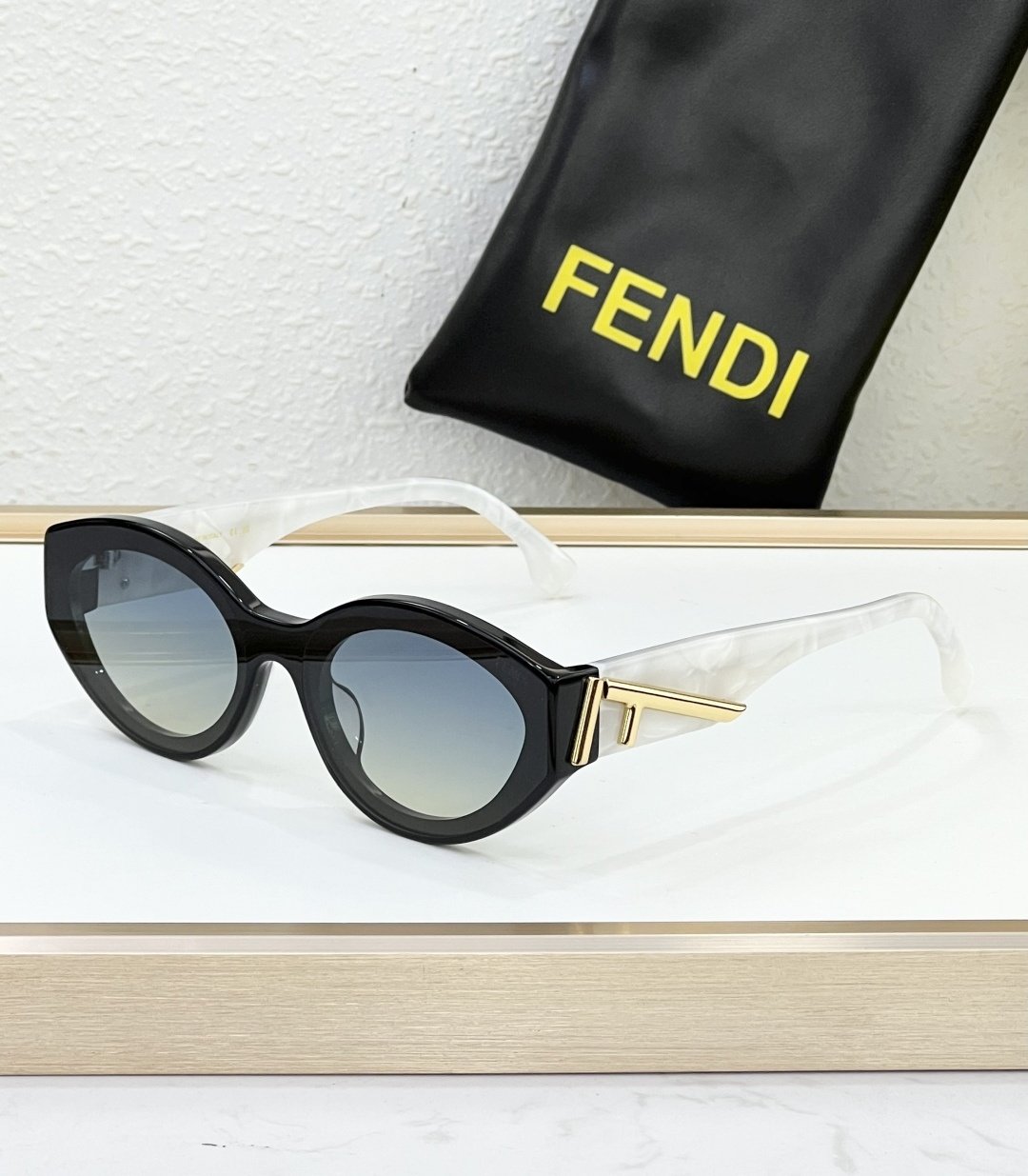 Fendi Glasses #157