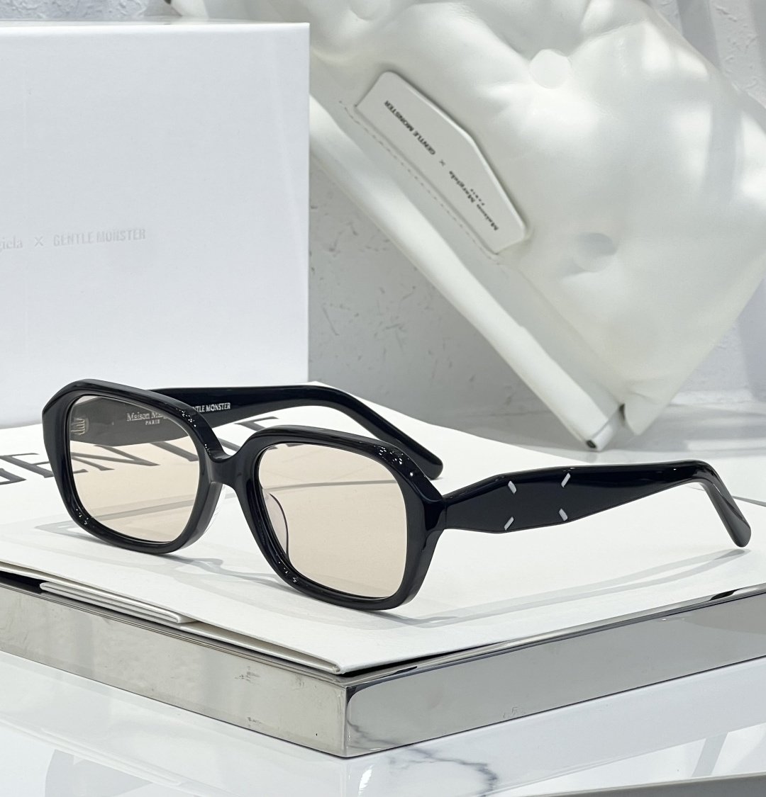 Gentle monster Glasses #61