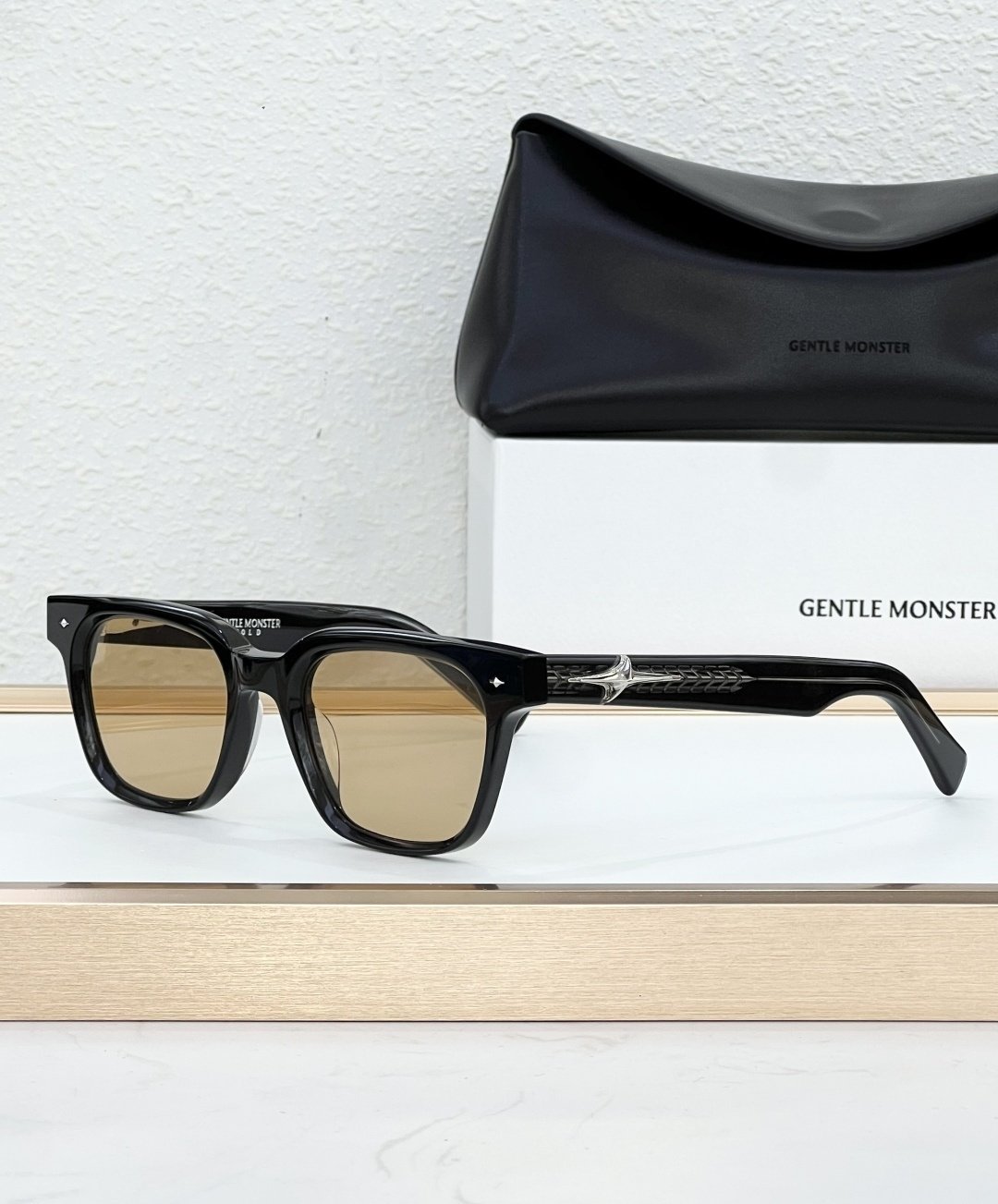 Gentle monster Glasses #85