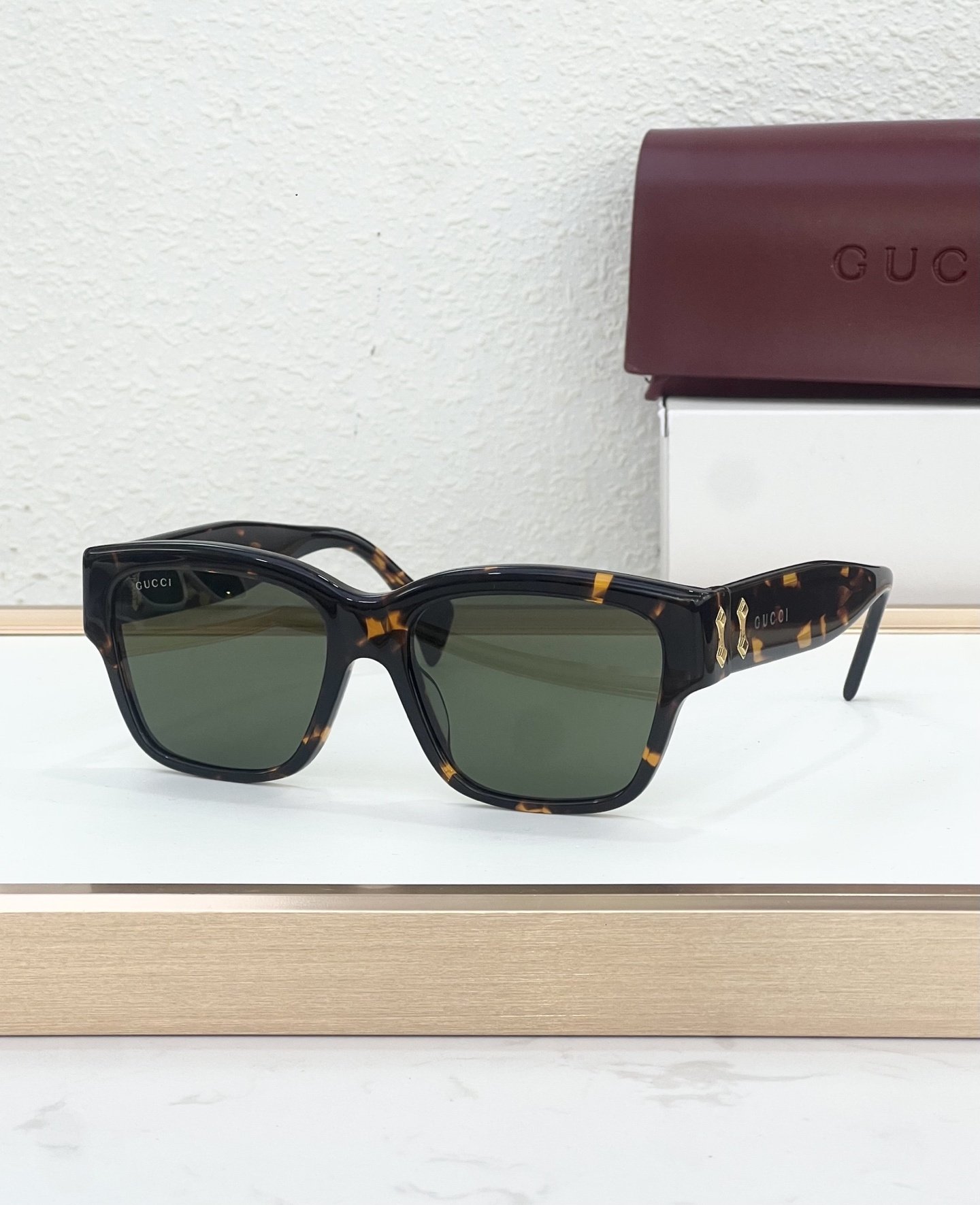Gucci Glasses #102