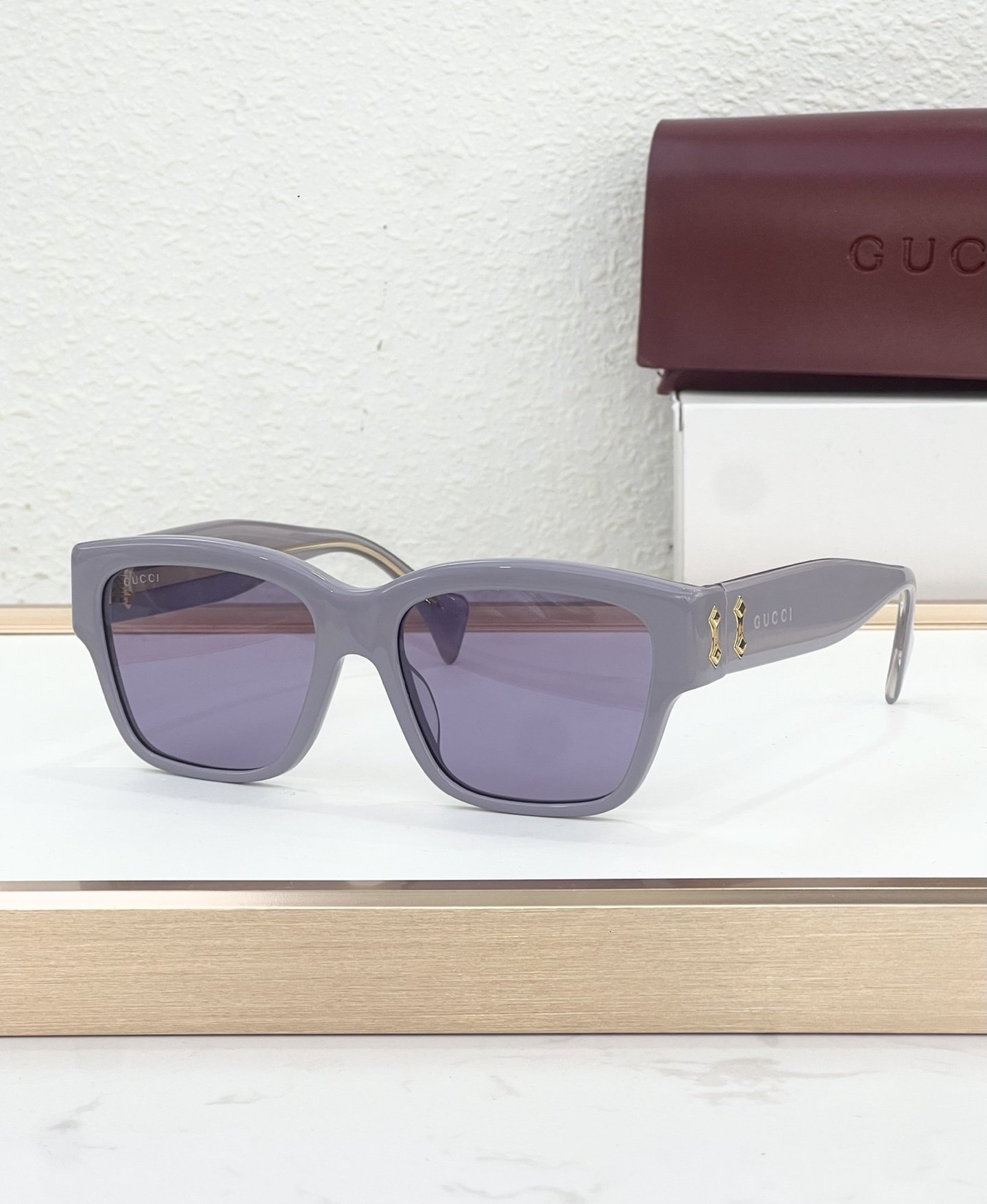 Gucci Glasses #105