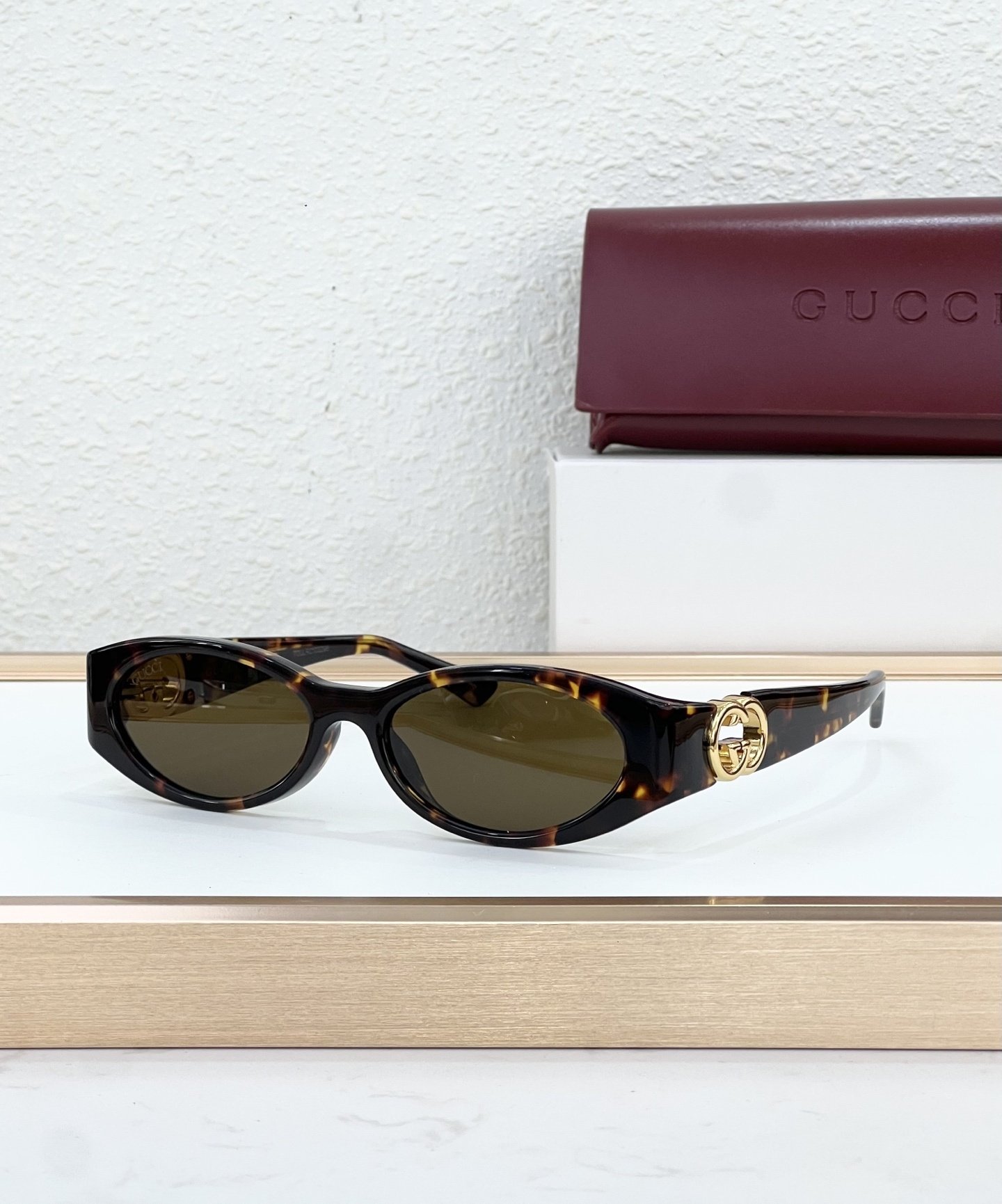 Gucci Glasses #130