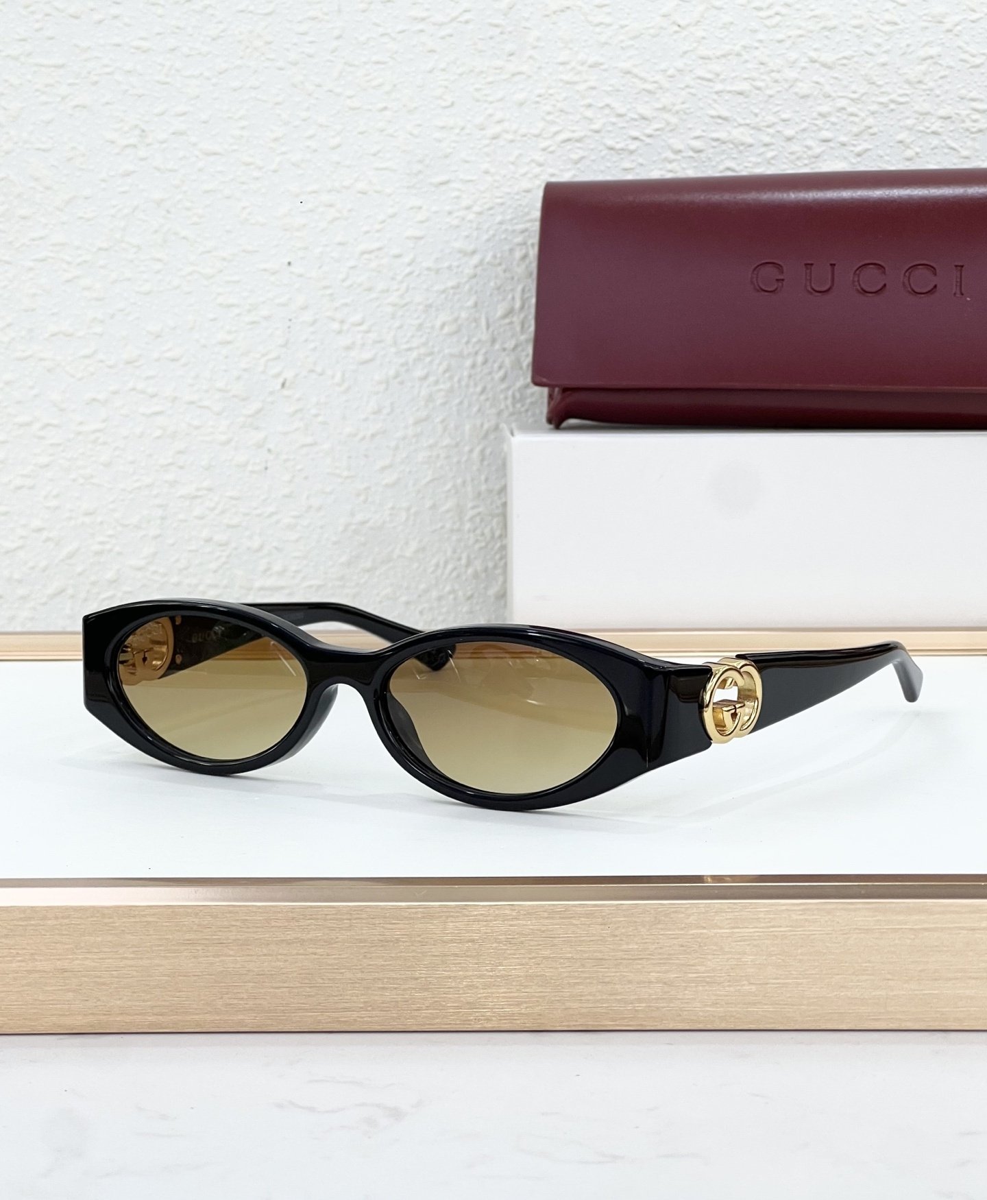 Gucci Glasses #136