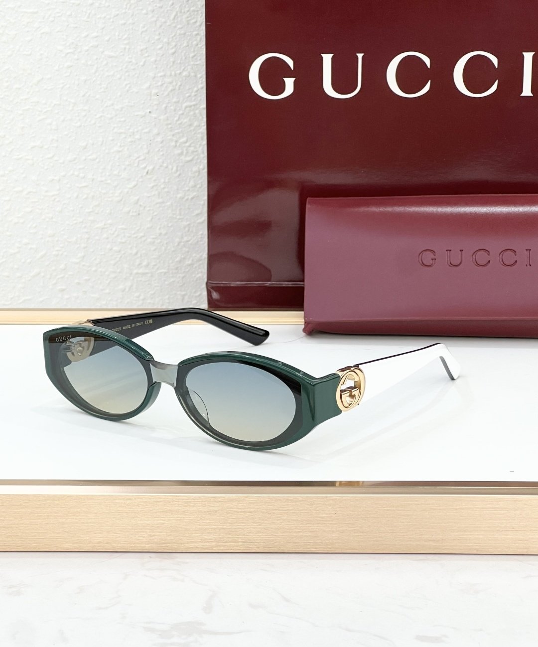 Gucci Glasses #238