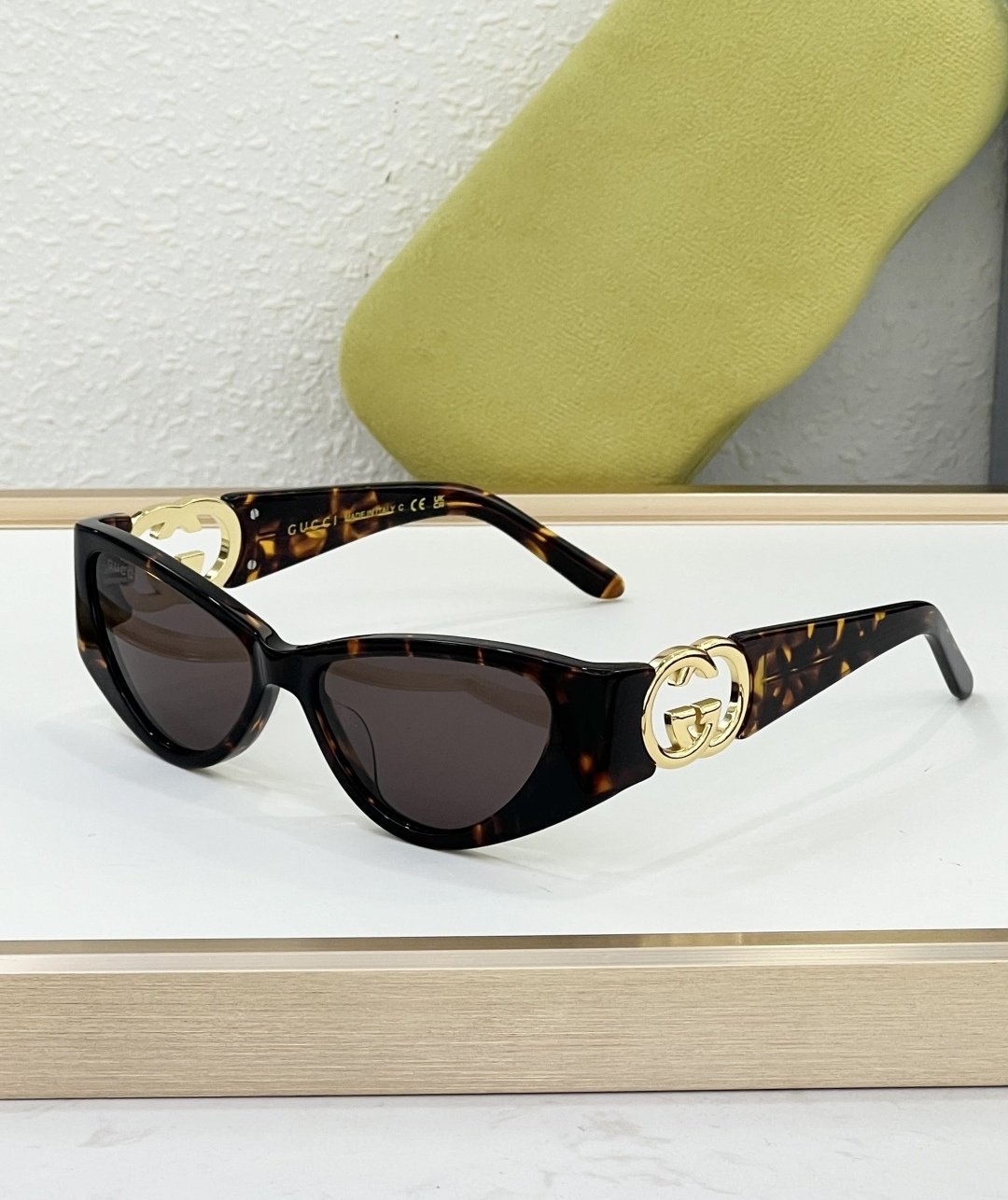 Gucci Glasses #239