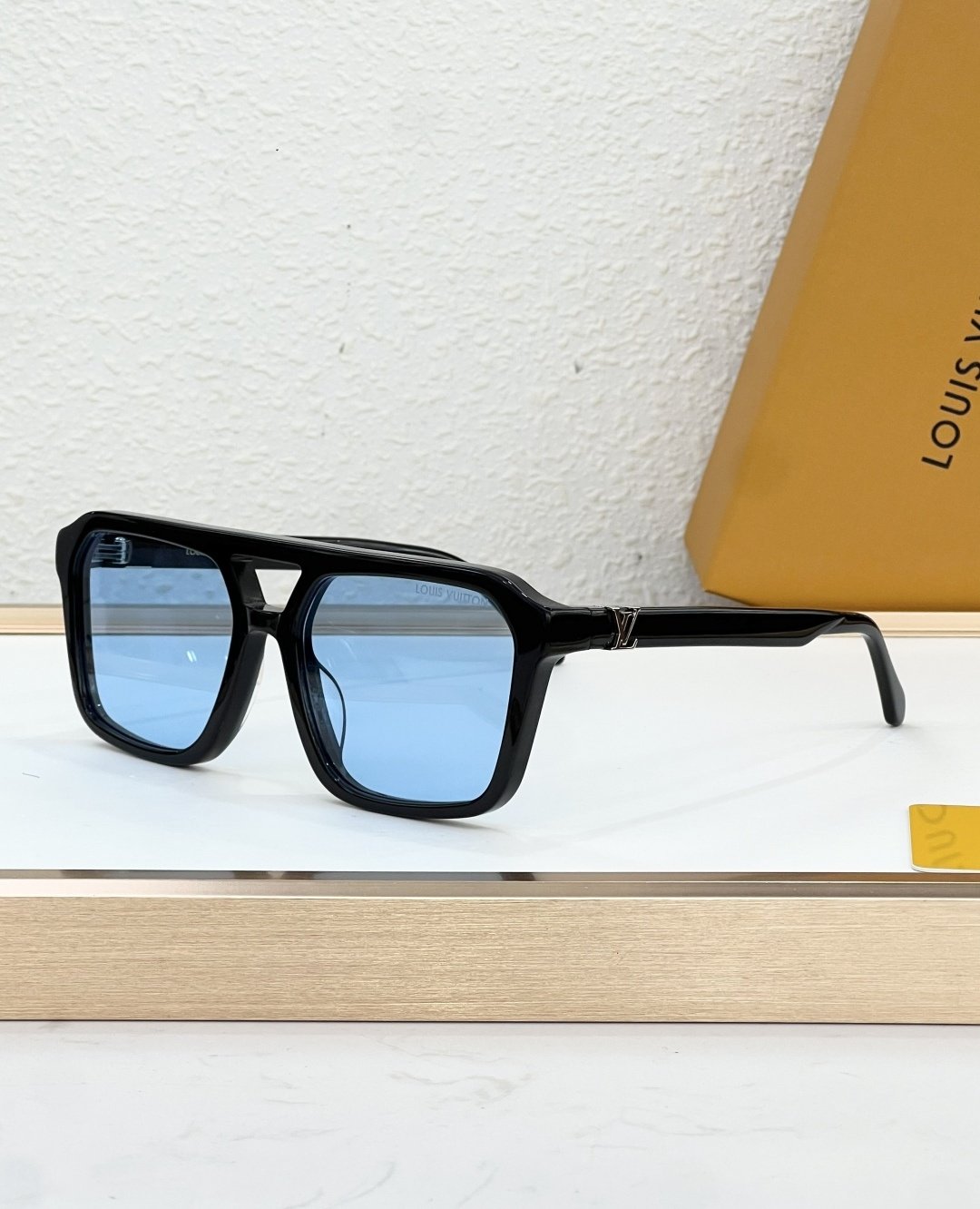 Louis Vuitton Glasses #49