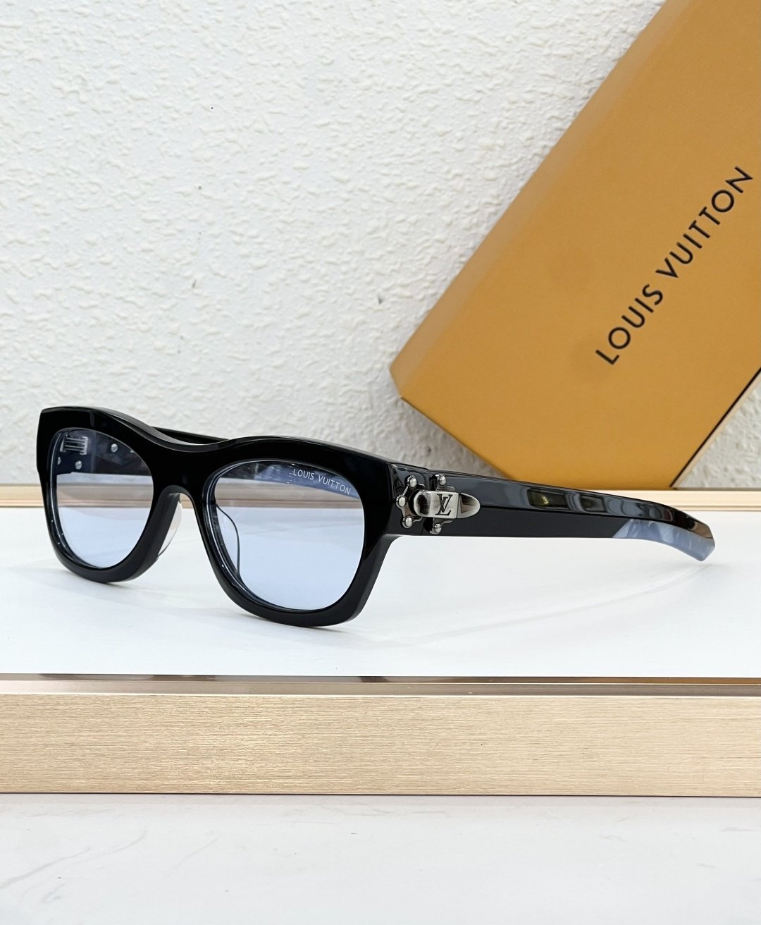 Louis Vuitton Glasses #55