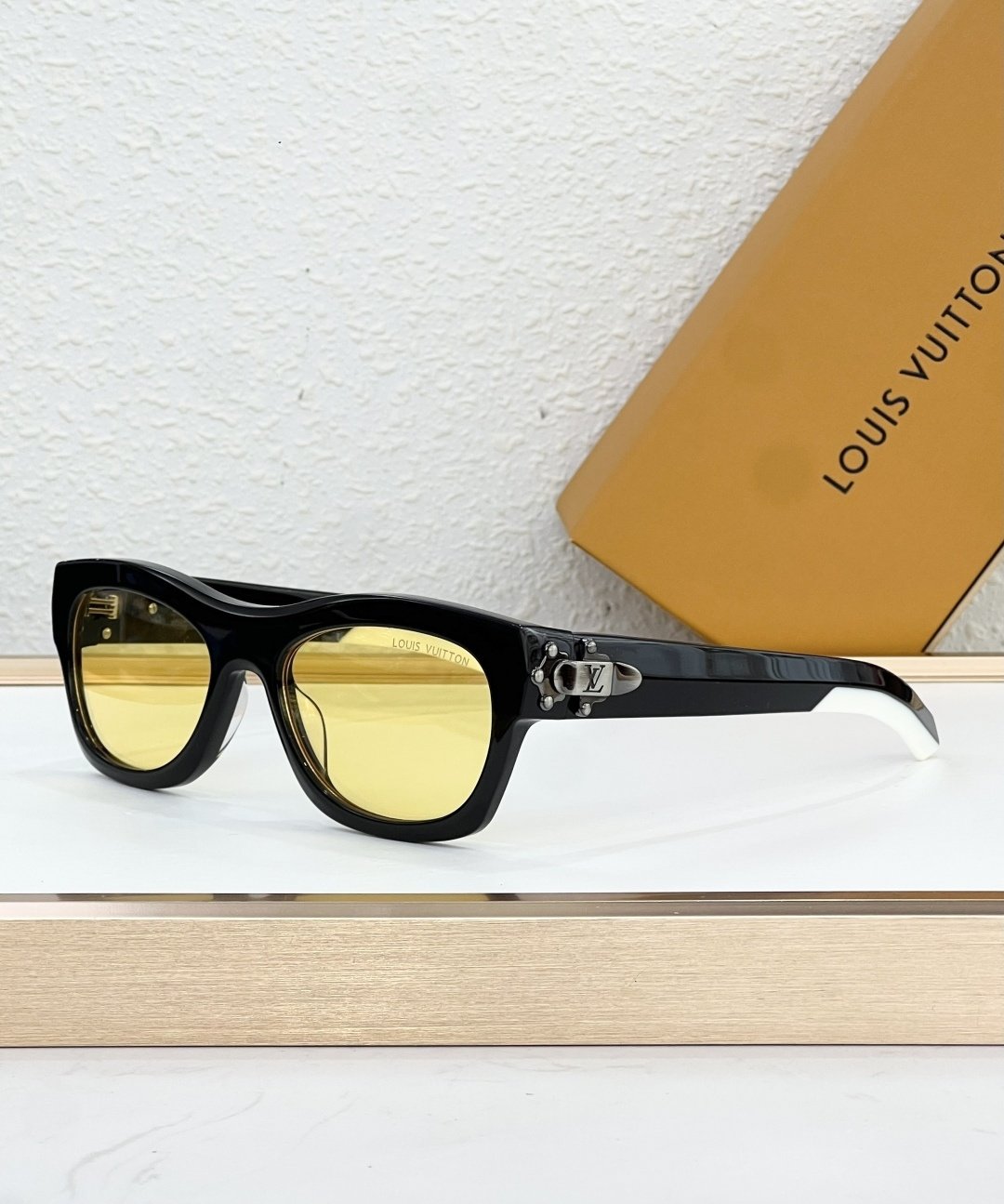 Louis Vuitton Glasses #63