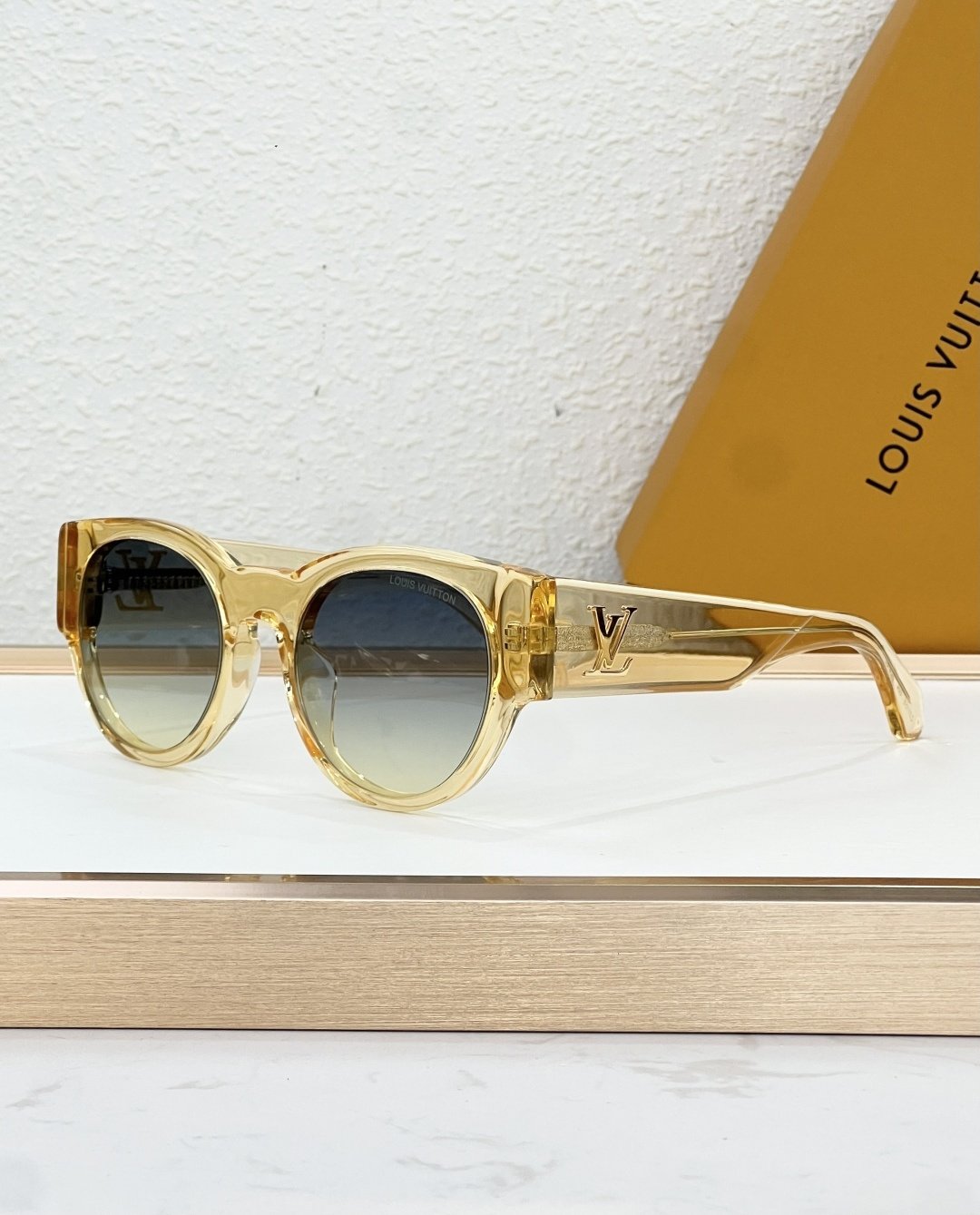 Louis Vuitton Glasses #67