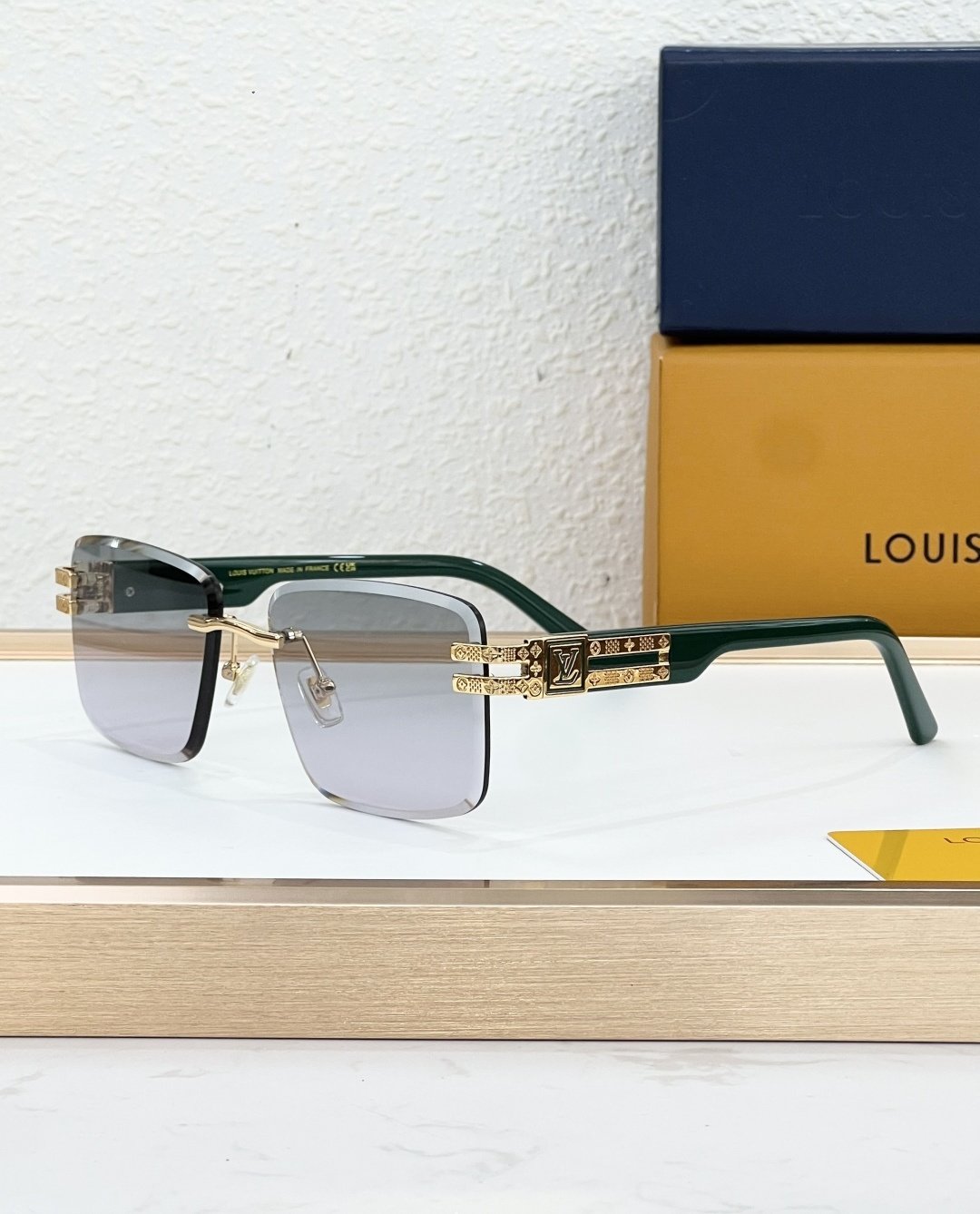 Louis Vuitton Glasses #72