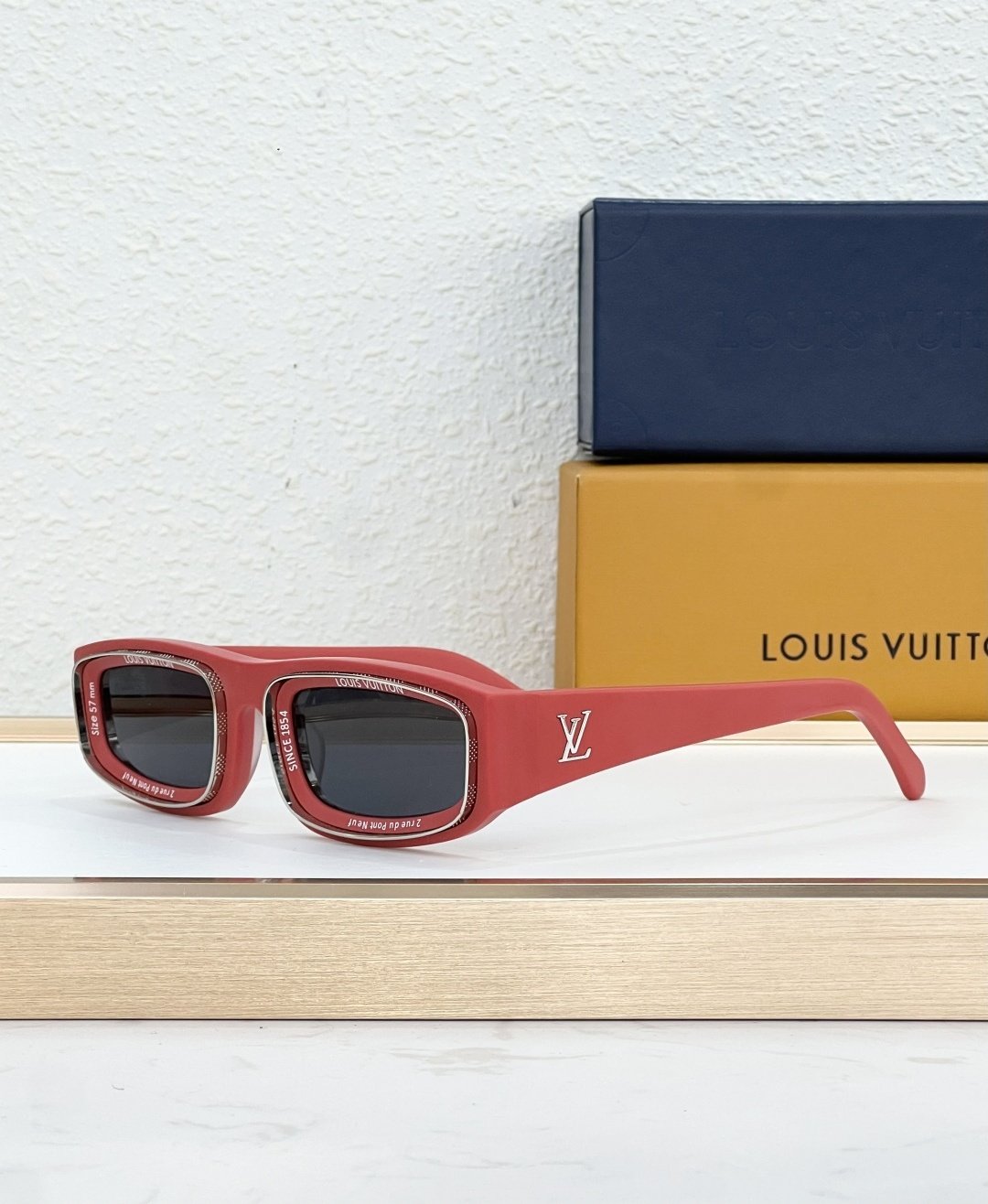 Louis Vuitton Glasses #89