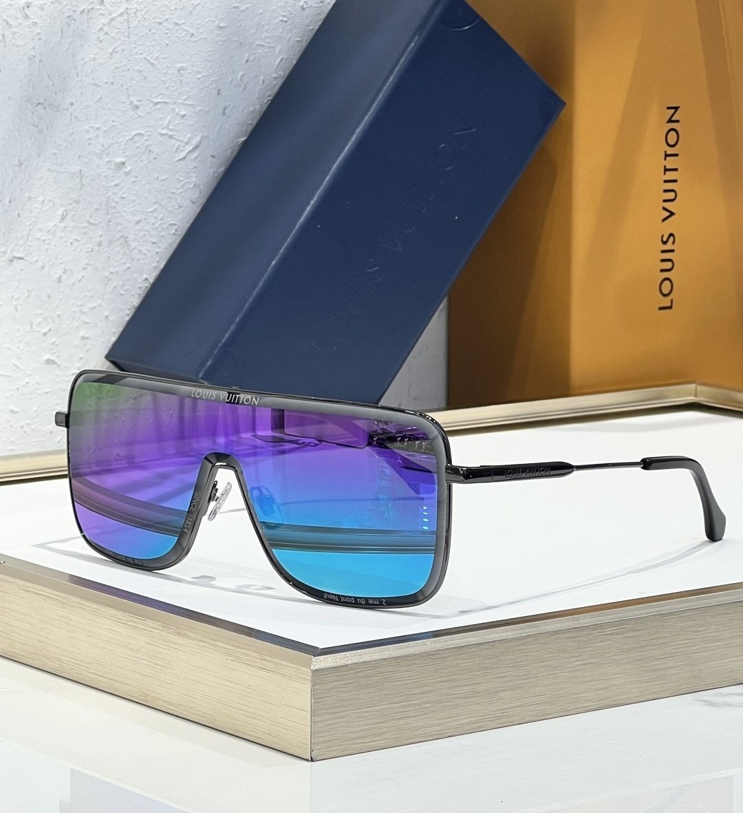 Louis Vuitton Glasses #186