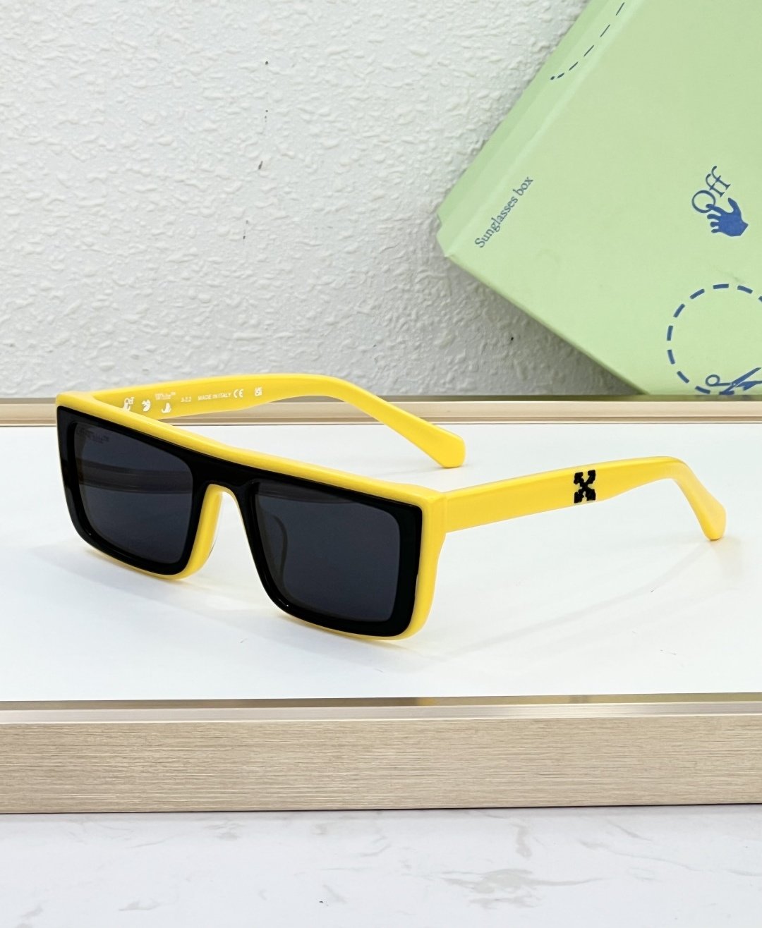 Off-White Glasses #32