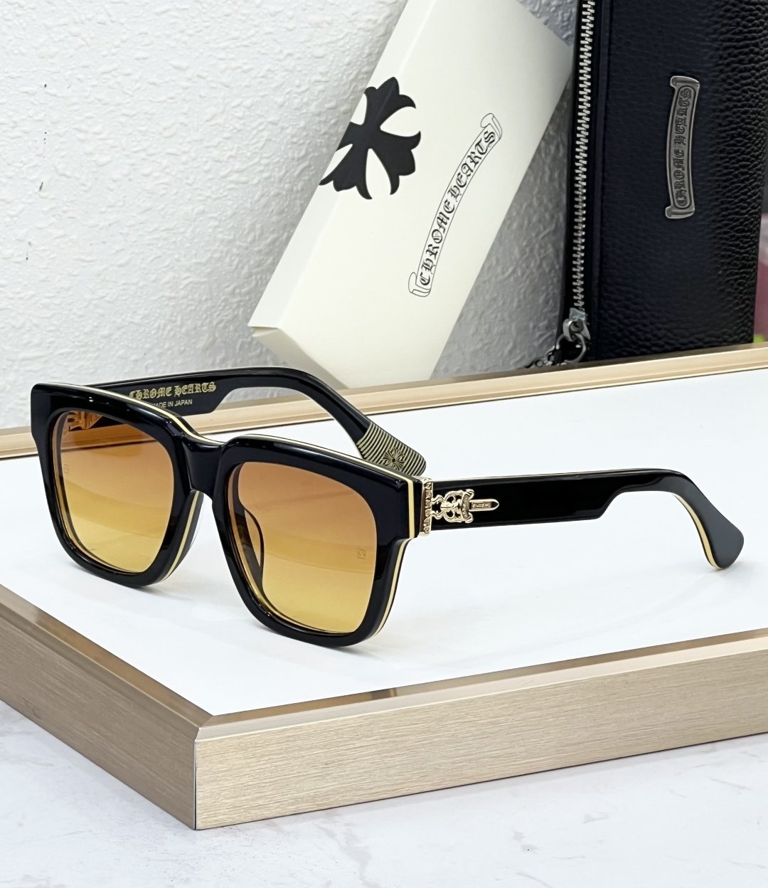 Off-White Glasses #38