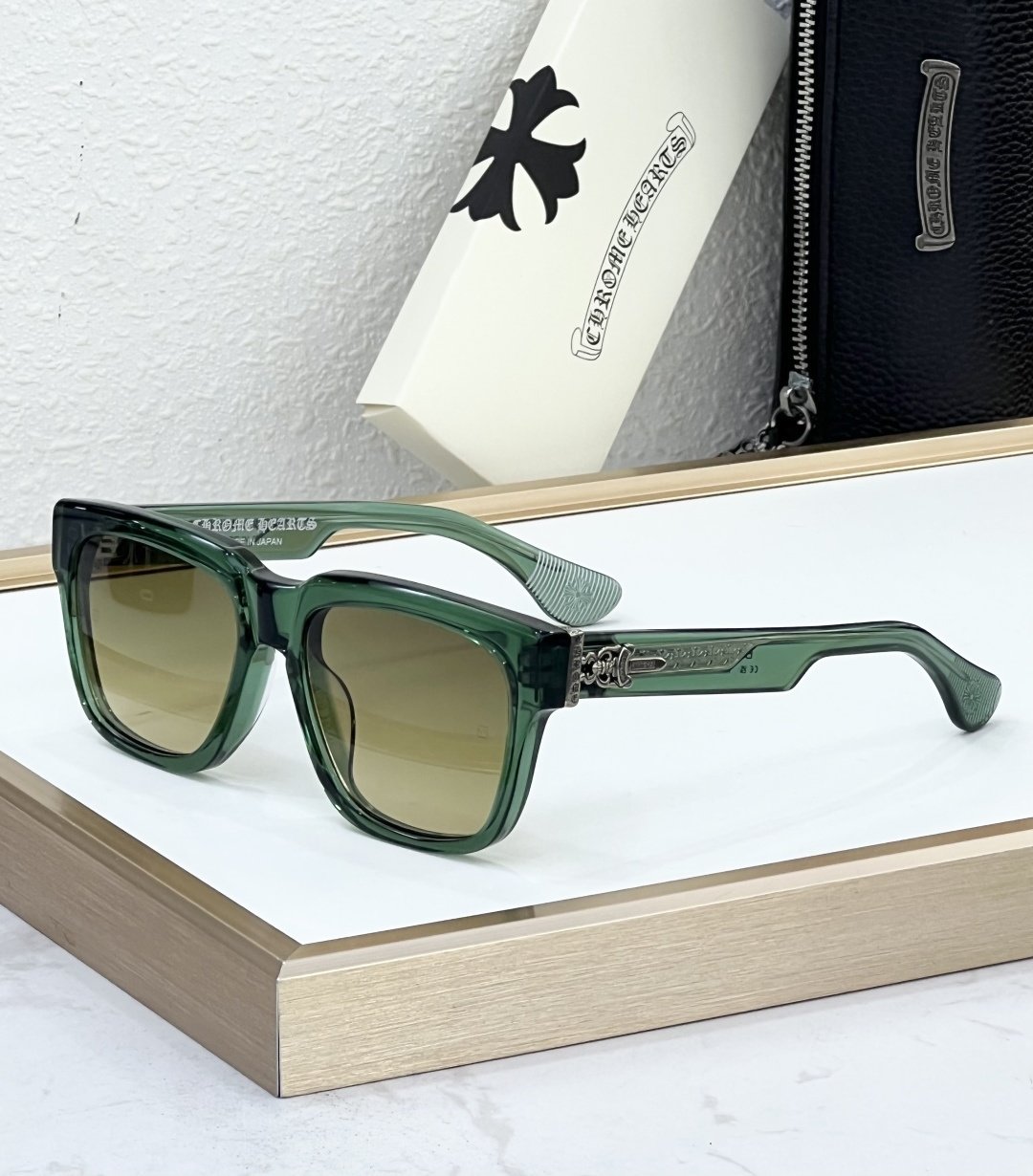 Off-White Glasses #40