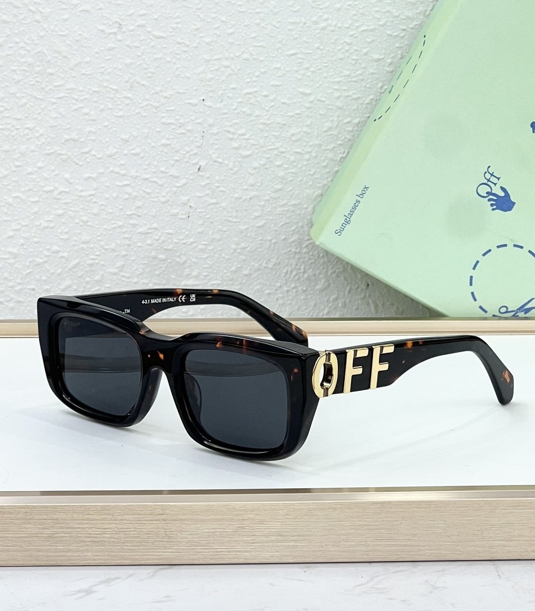 Off-White Glasses #48