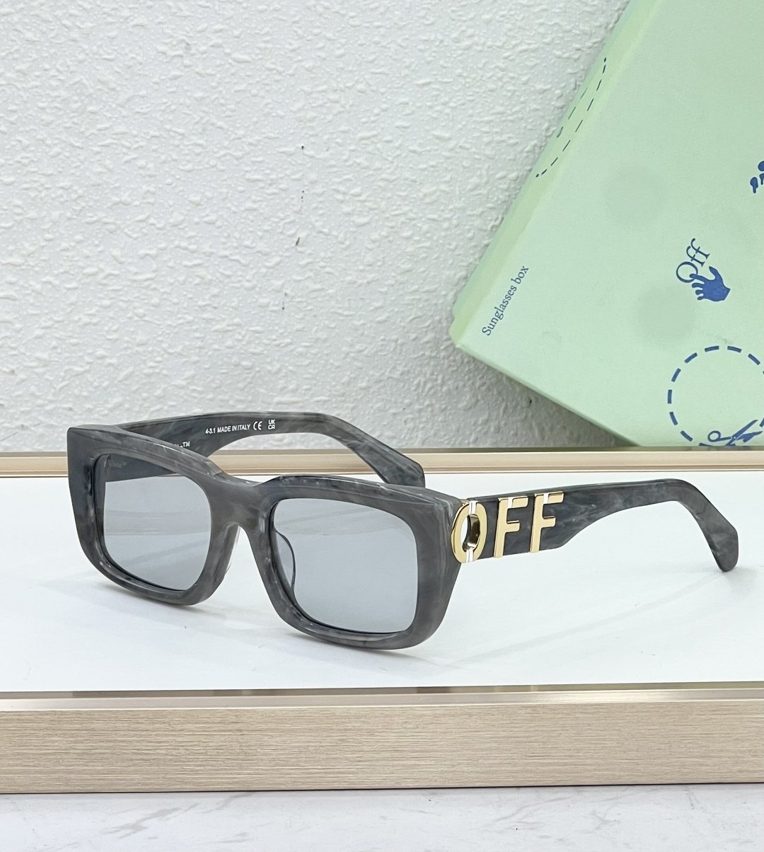 Off-White Glasses #51