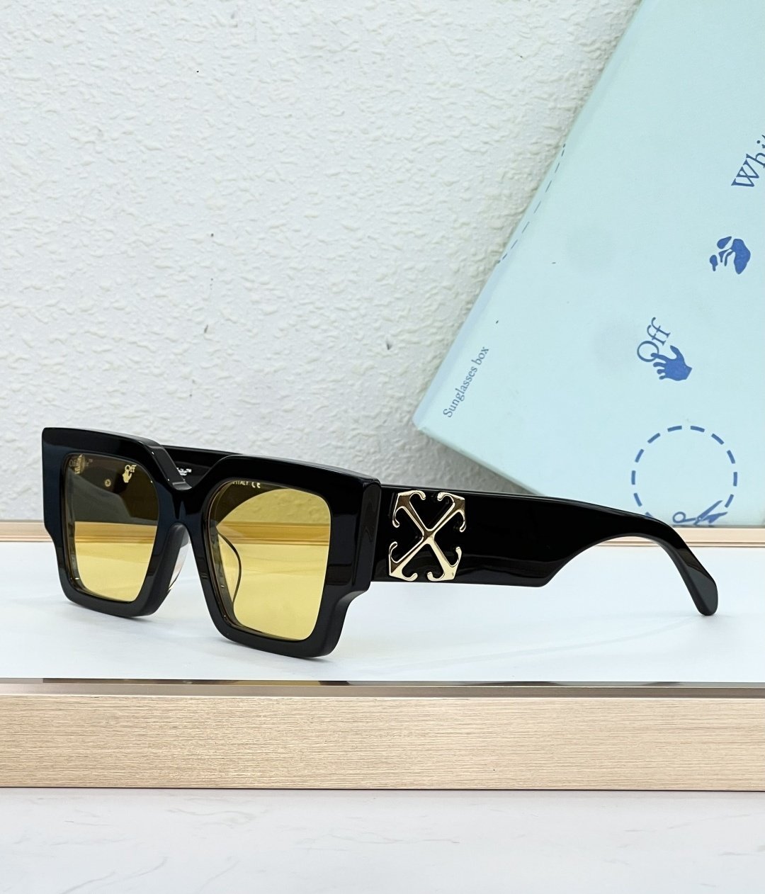 Off-White Glasses #79