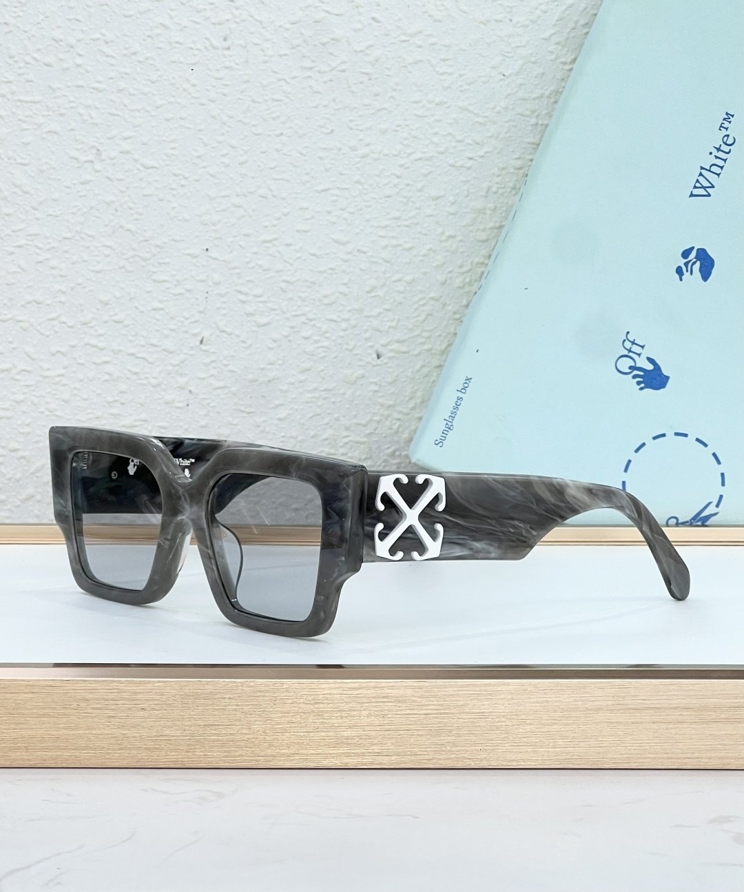 Off-White Glasses #85