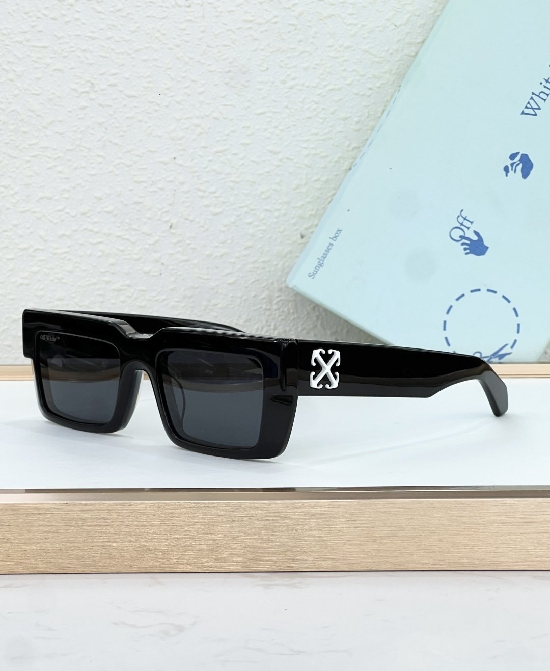 Off-White Glasses #95