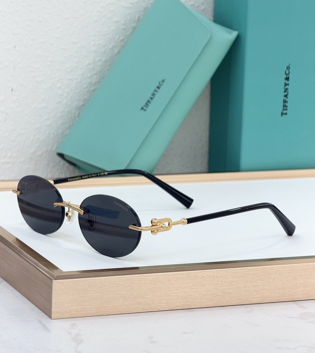 Tiffany Glasses #19