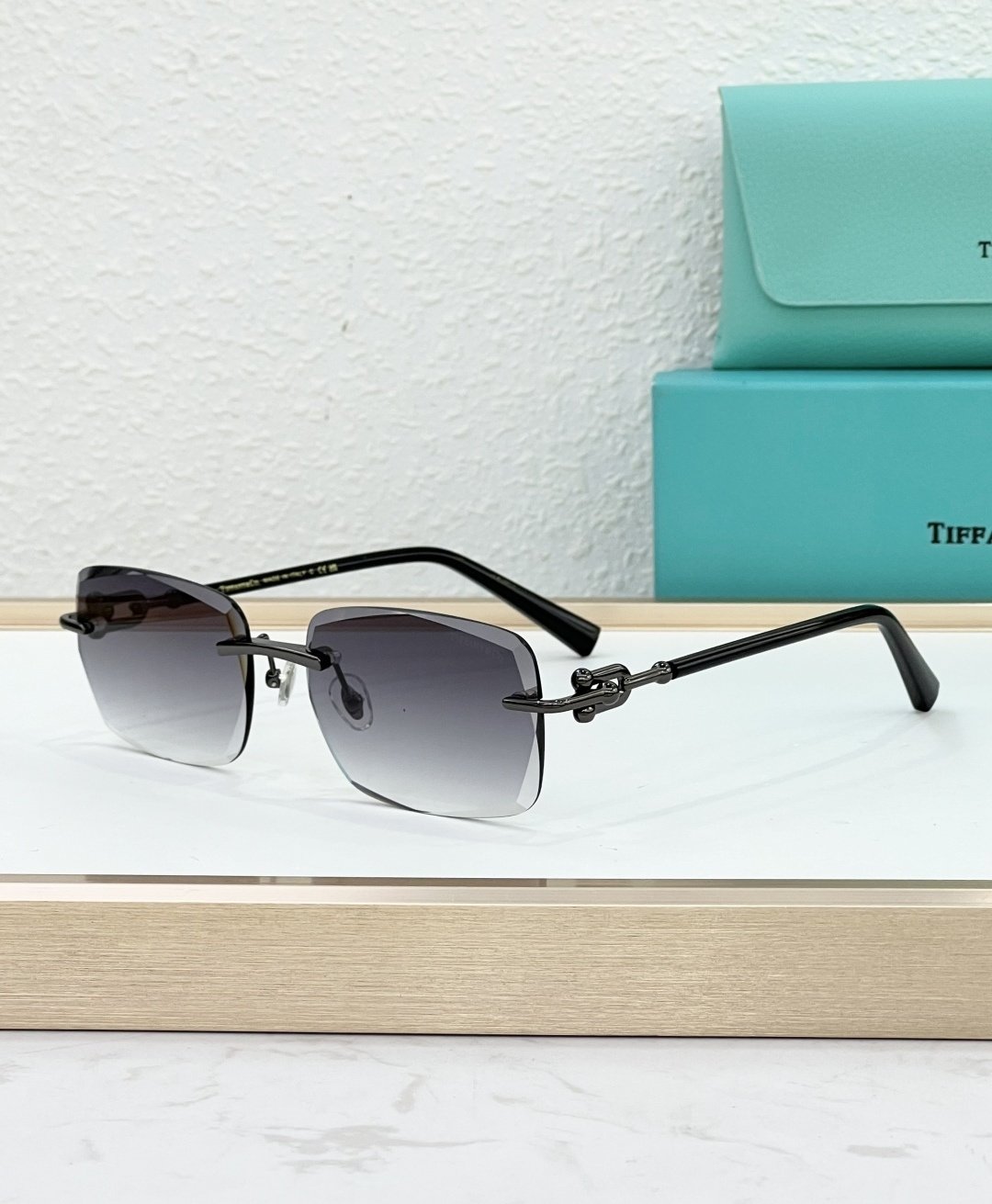 Tiffany Glasses #24