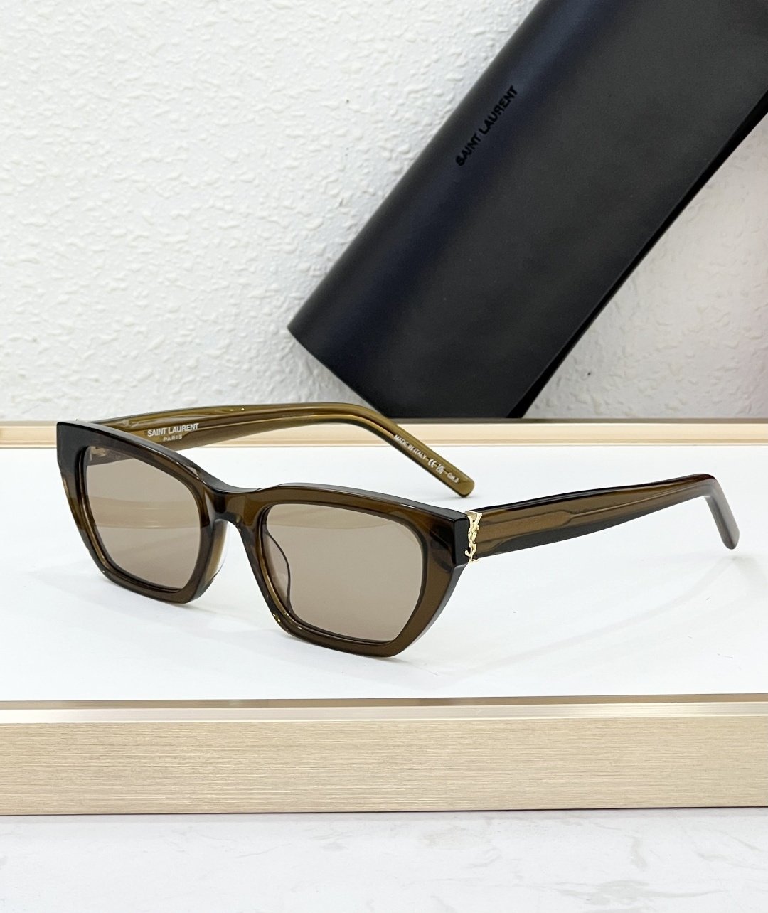 YSL Glasses #115