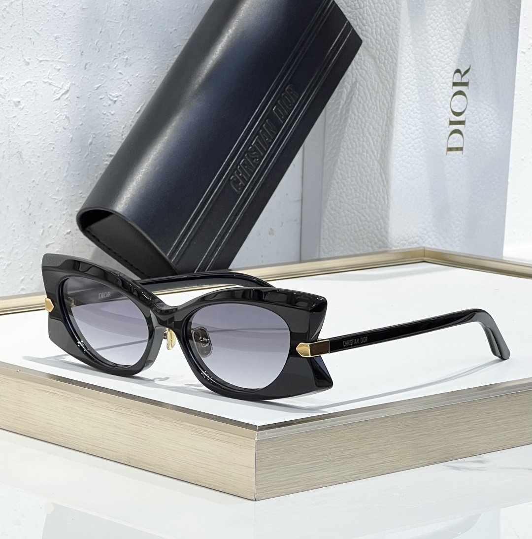 Dior Glasses #86